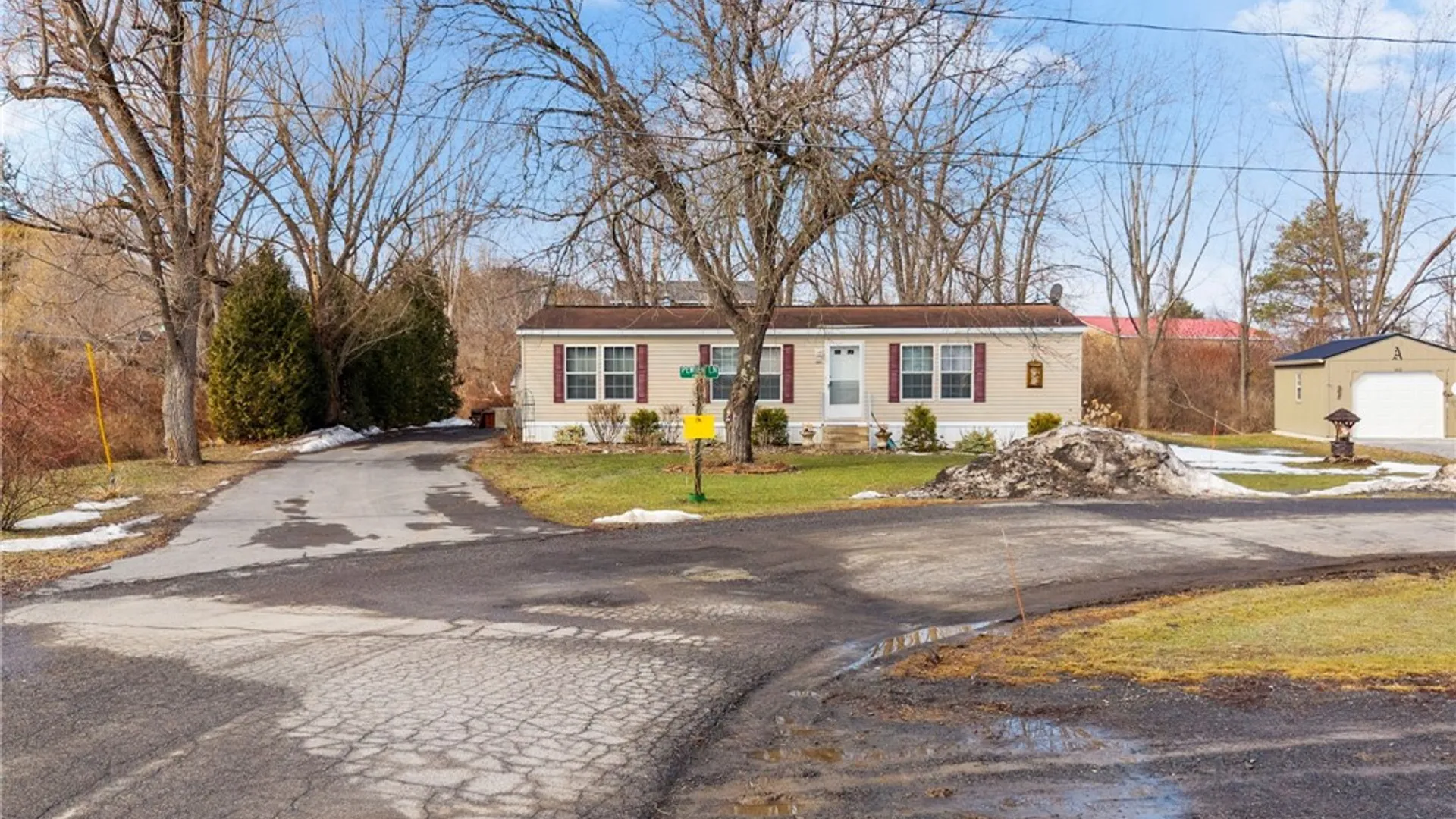 Property at 105 Pewter Lane, Cobleskill, NY 12043 44