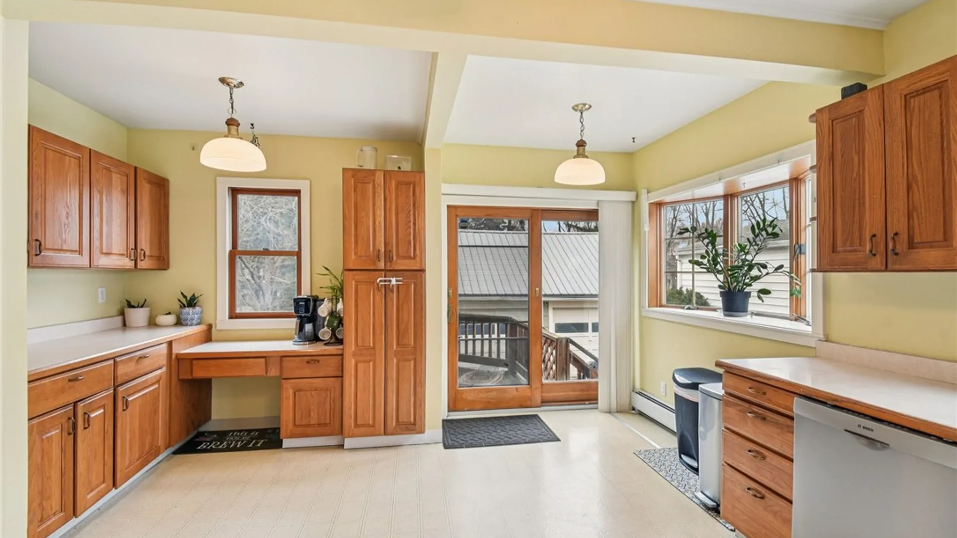 Property at 136 Avondale Road, Irondequoit, NY 14622 14