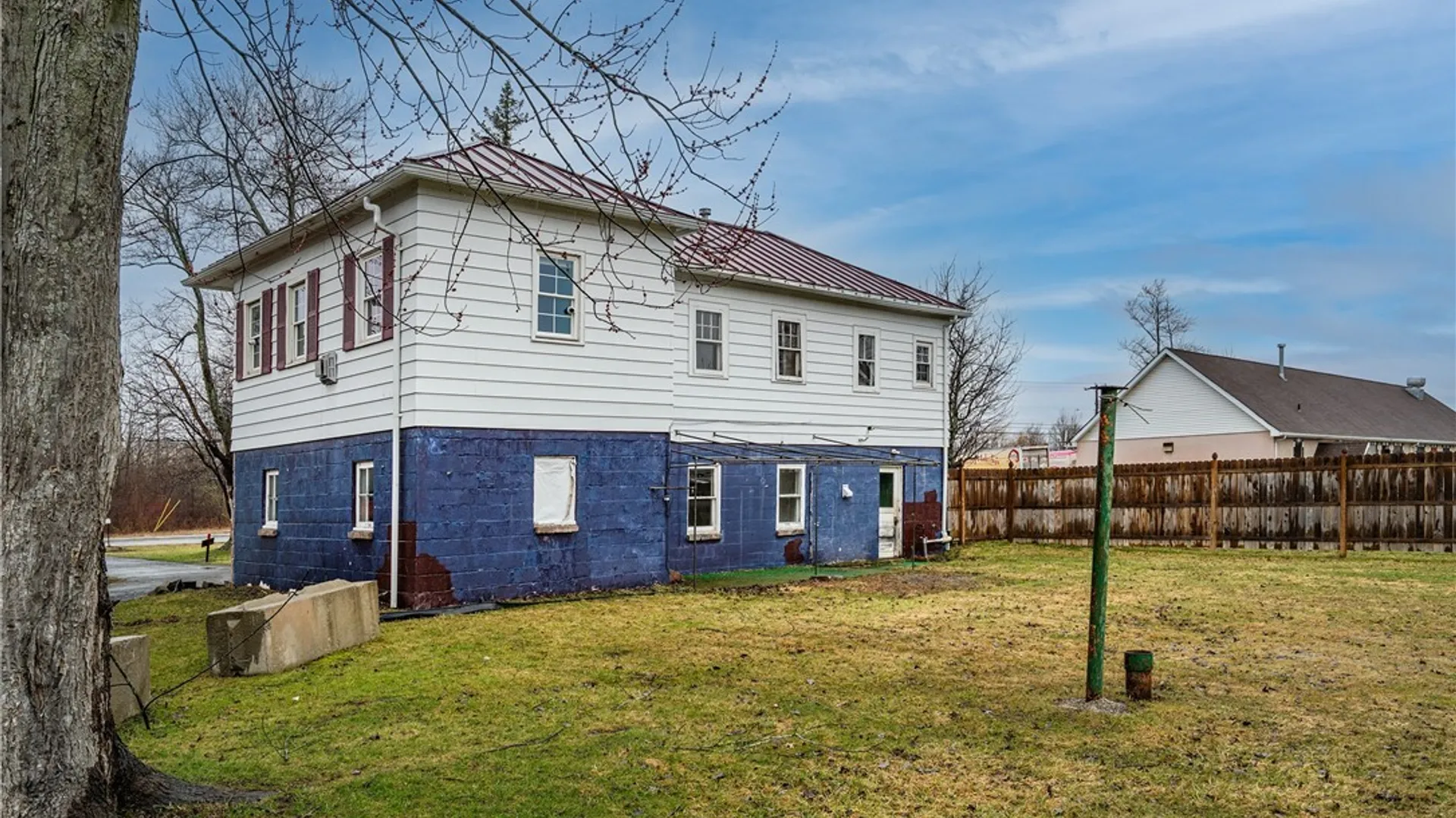 Property at 8465 Transit Road, Clarence, NY 14051 4