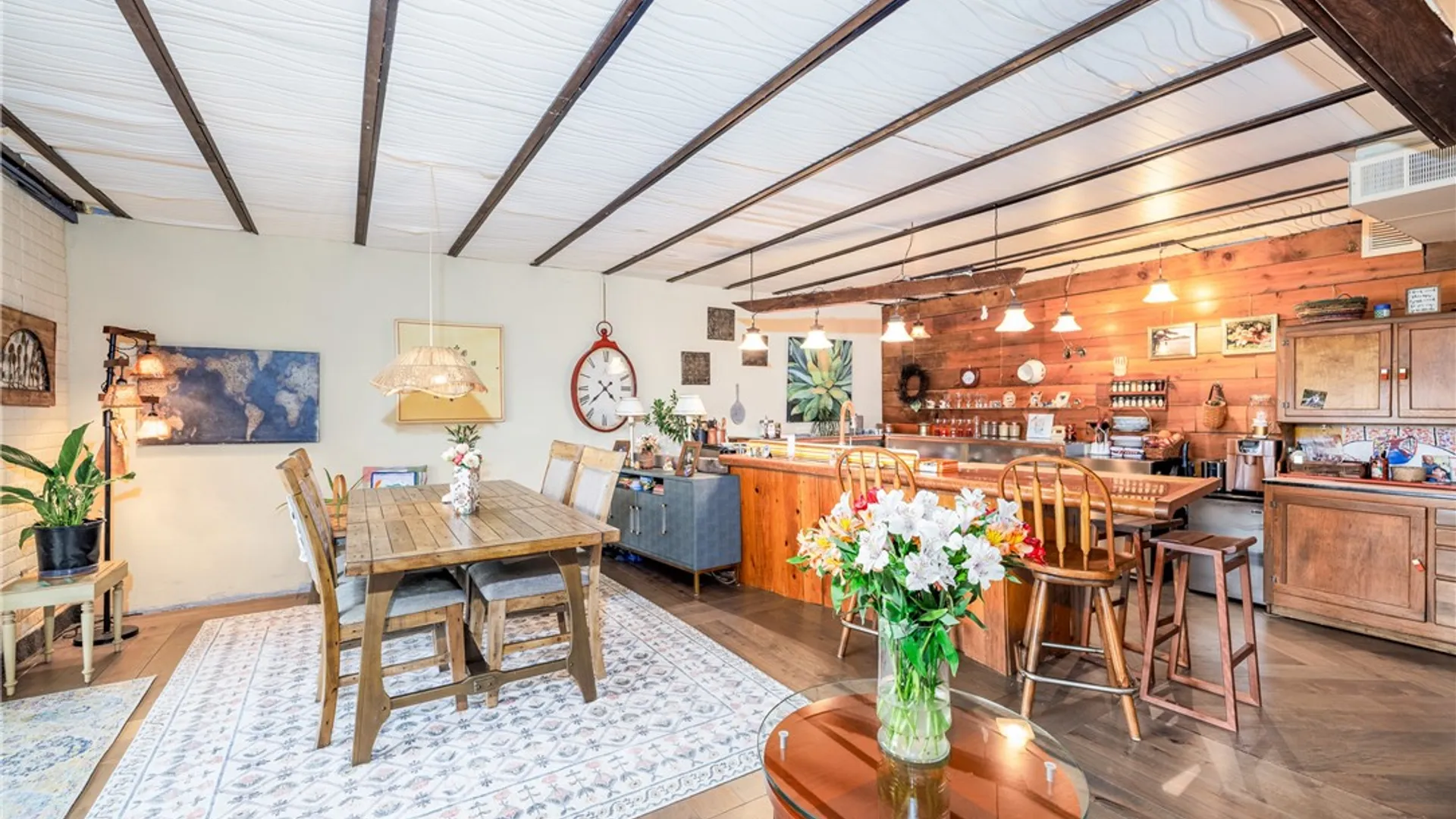 Property at 206 Bay Village Drive, Irondequoit, NY 14609 11