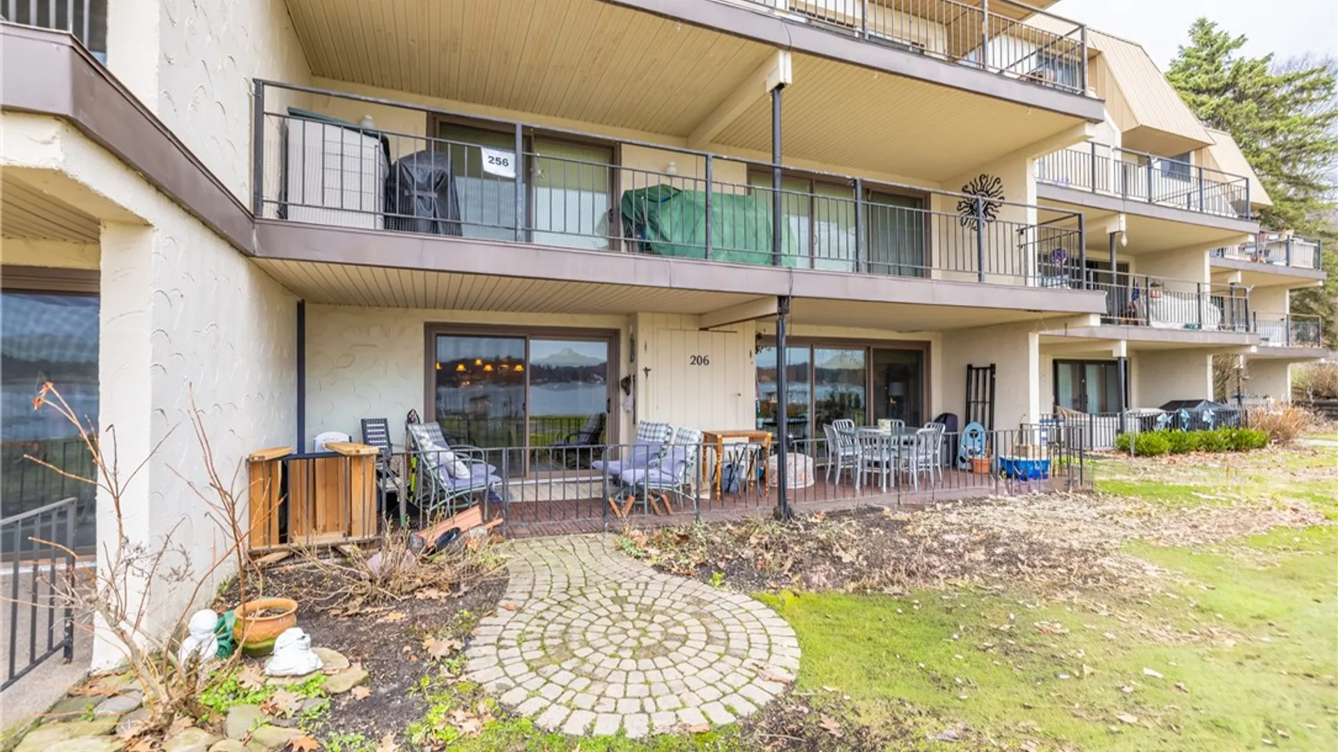 Property at 206 Bay Village Drive, Irondequoit, NY 14609 19