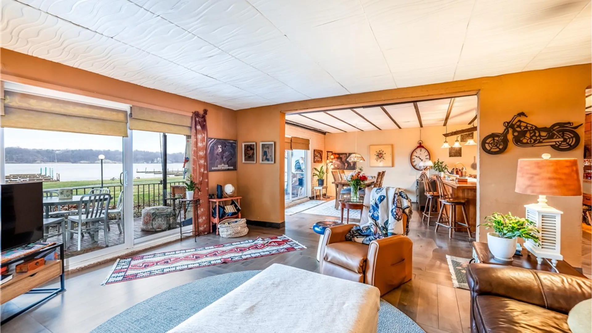 Property at 206 Bay Village Drive, Irondequoit, NY 14609 5