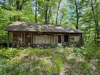 Property at 37 Pennock Brook Drive, Orwell, NY 13144