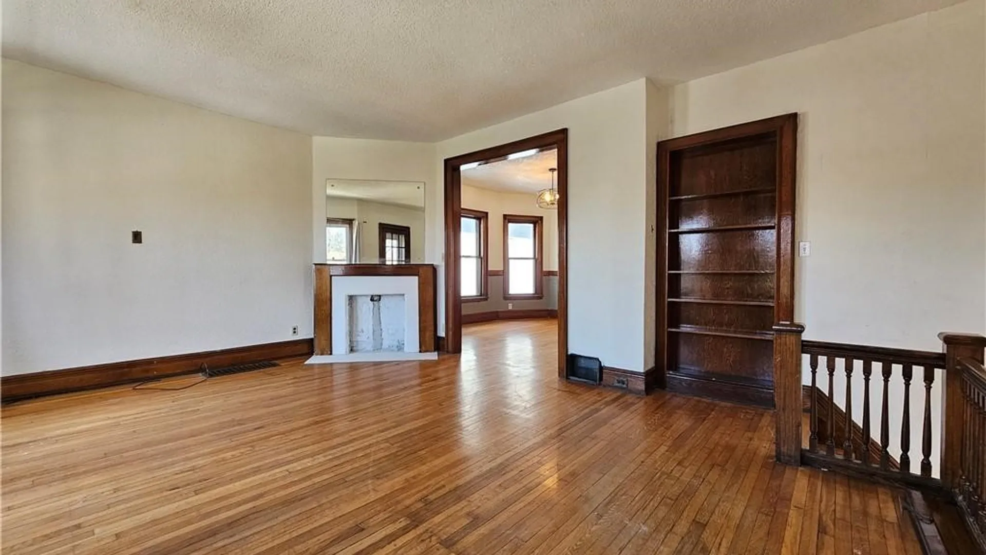 Property at 891 Richmond Avenue, Buffalo, NY 14222 3