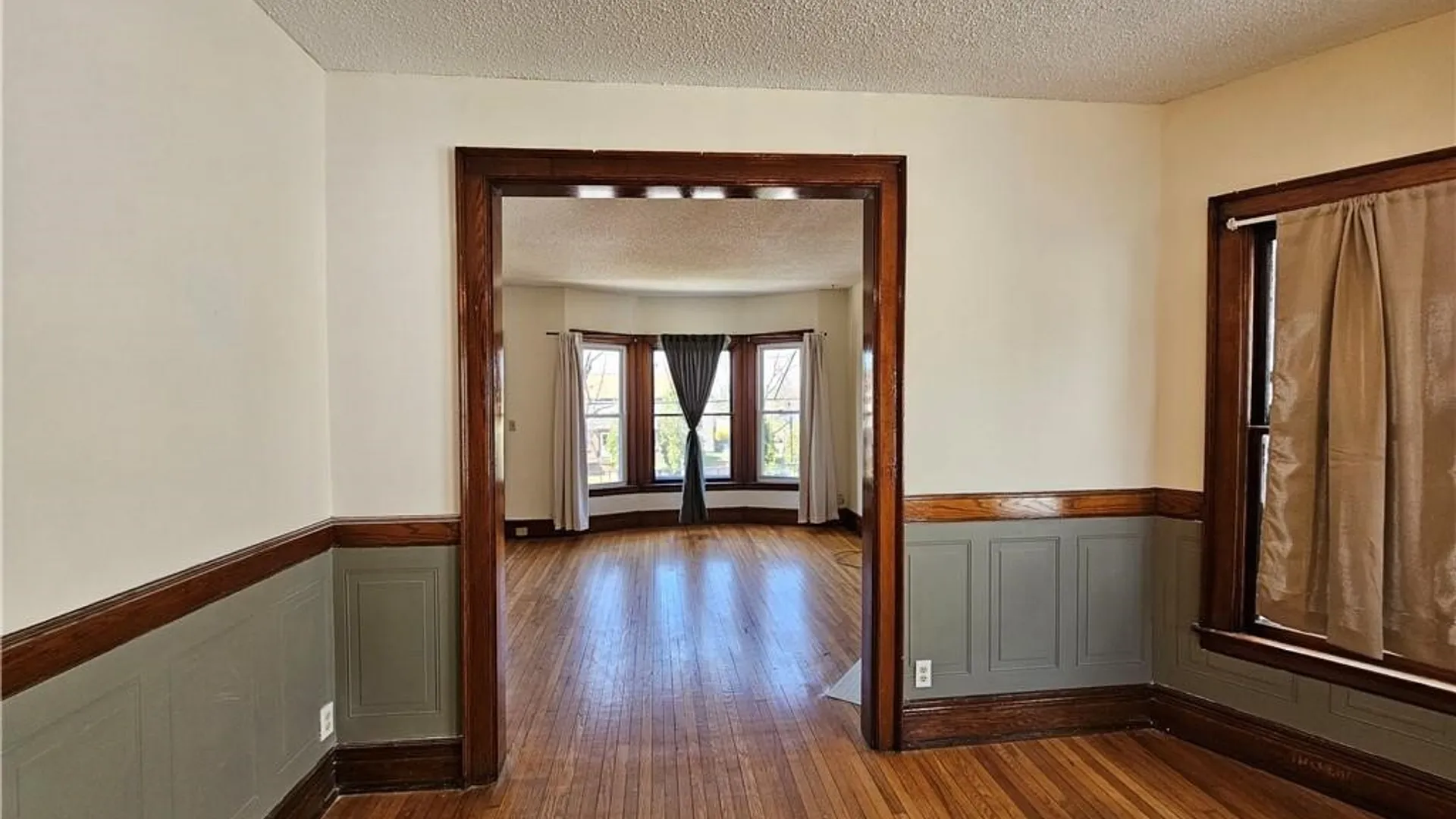 Property at 891 Richmond Avenue, Buffalo, NY 14222 6