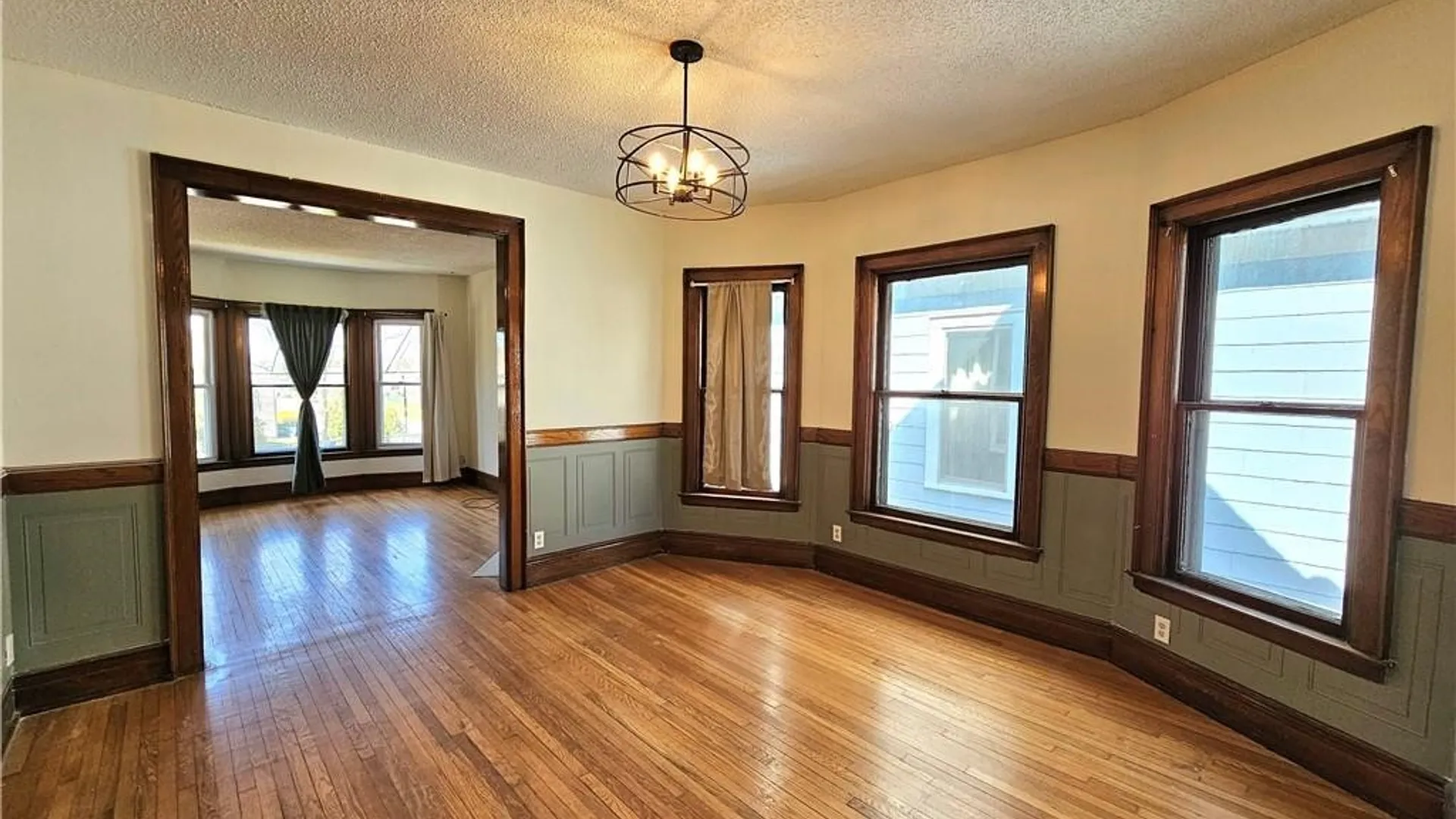 Property at 891 Richmond Avenue, Buffalo, NY 14222 8