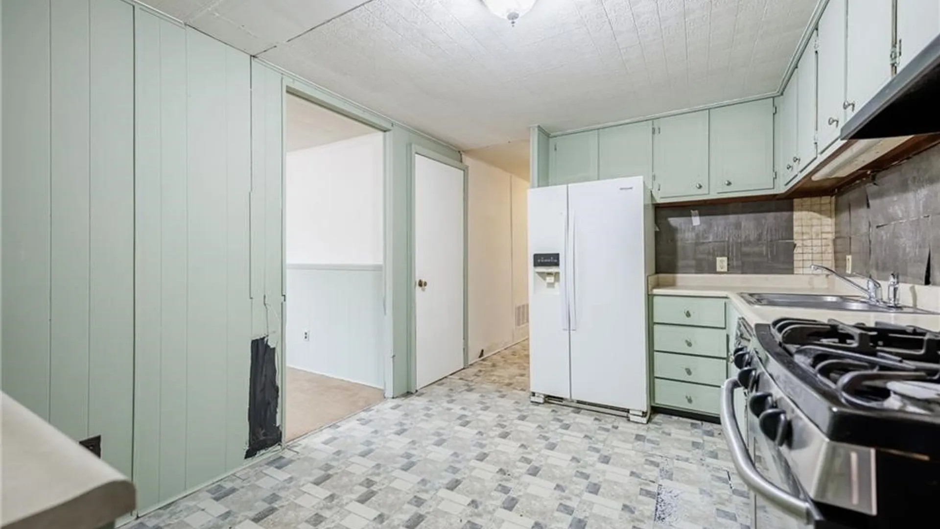 Property at 6928 State Route 31, Arcadia, NY 14513 14