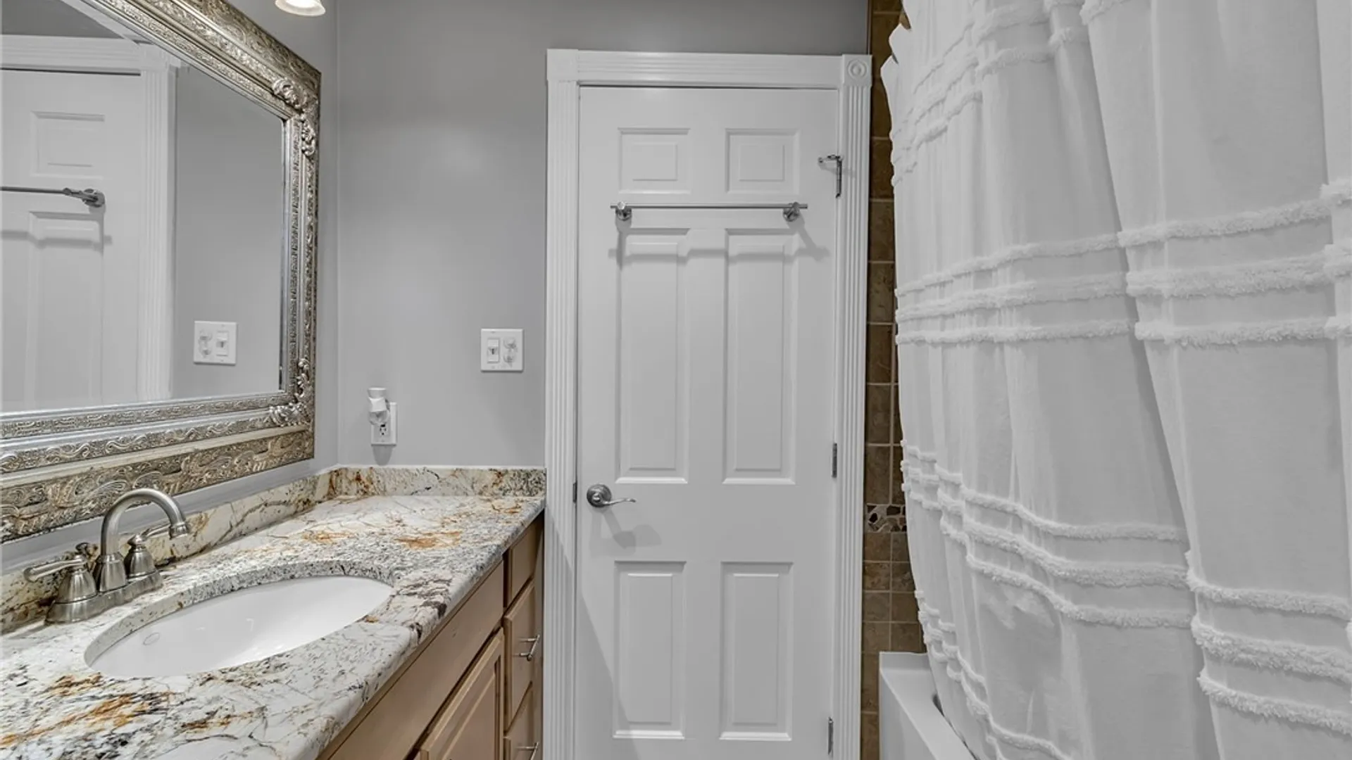 Property at 660 Colony Road, Grand Island, NY 14072 39