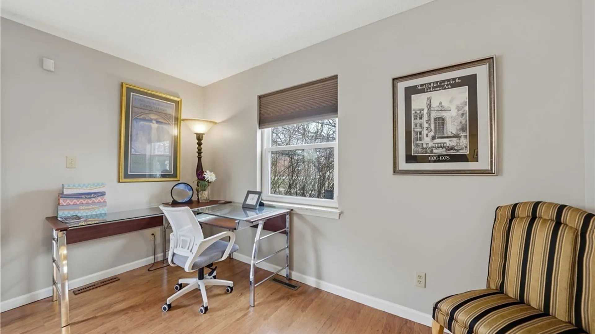 Property at 307 King Peterson Road, Buffalo, NY 14204 24