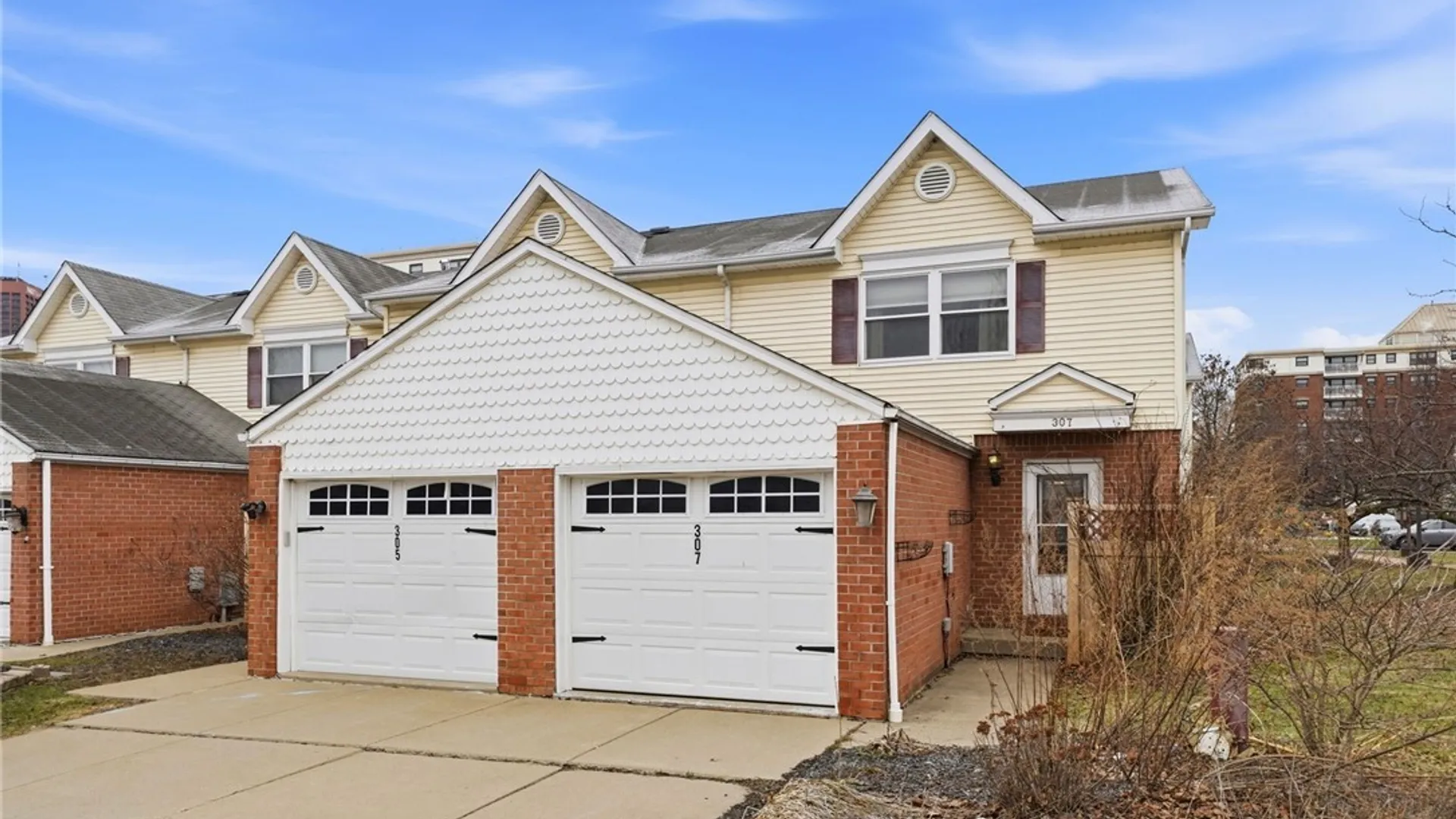 Property at 307 King Peterson Road, Buffalo, NY 14204 3