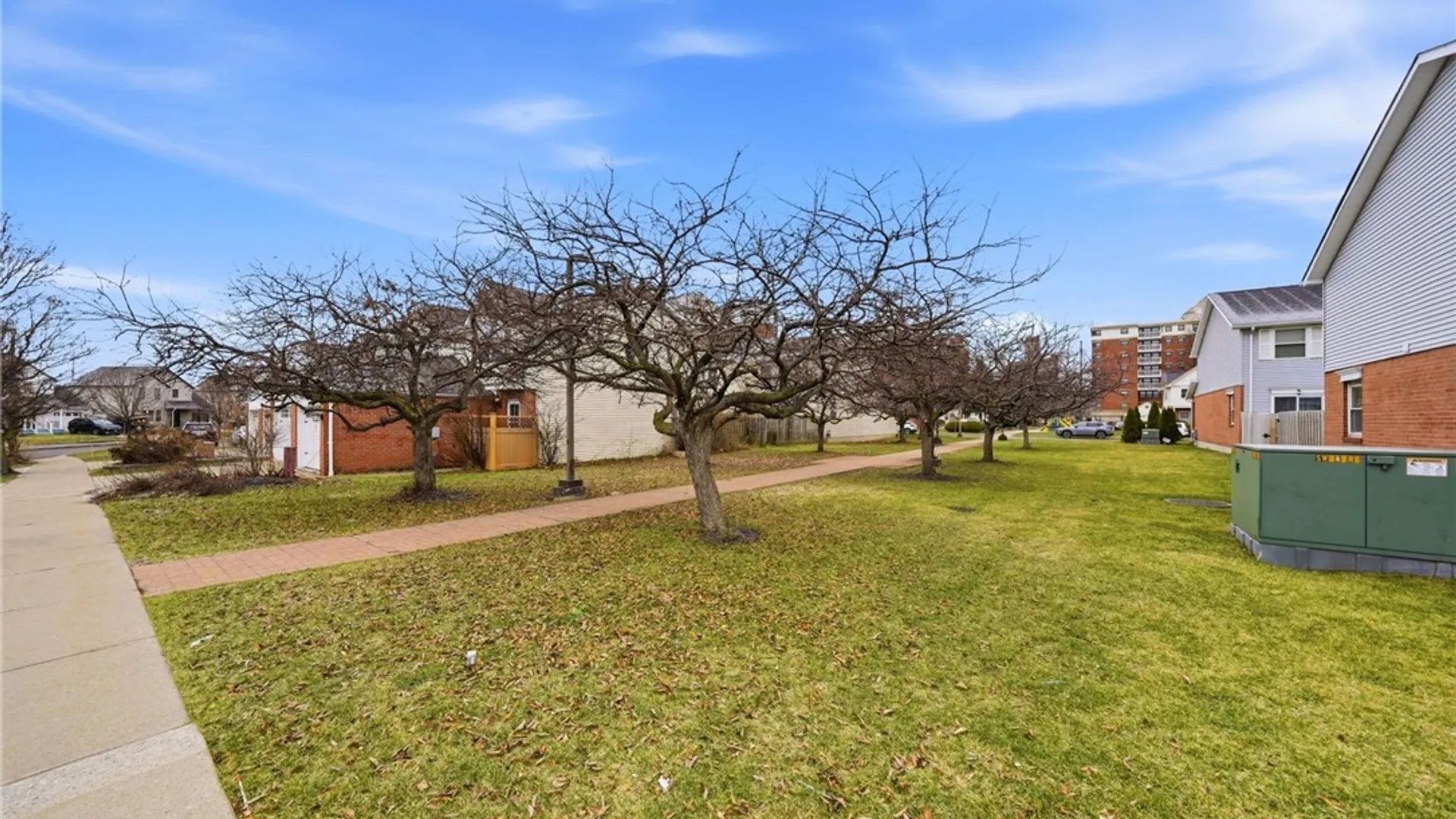 Property at 307 King Peterson Road, Buffalo, NY 14204 40
