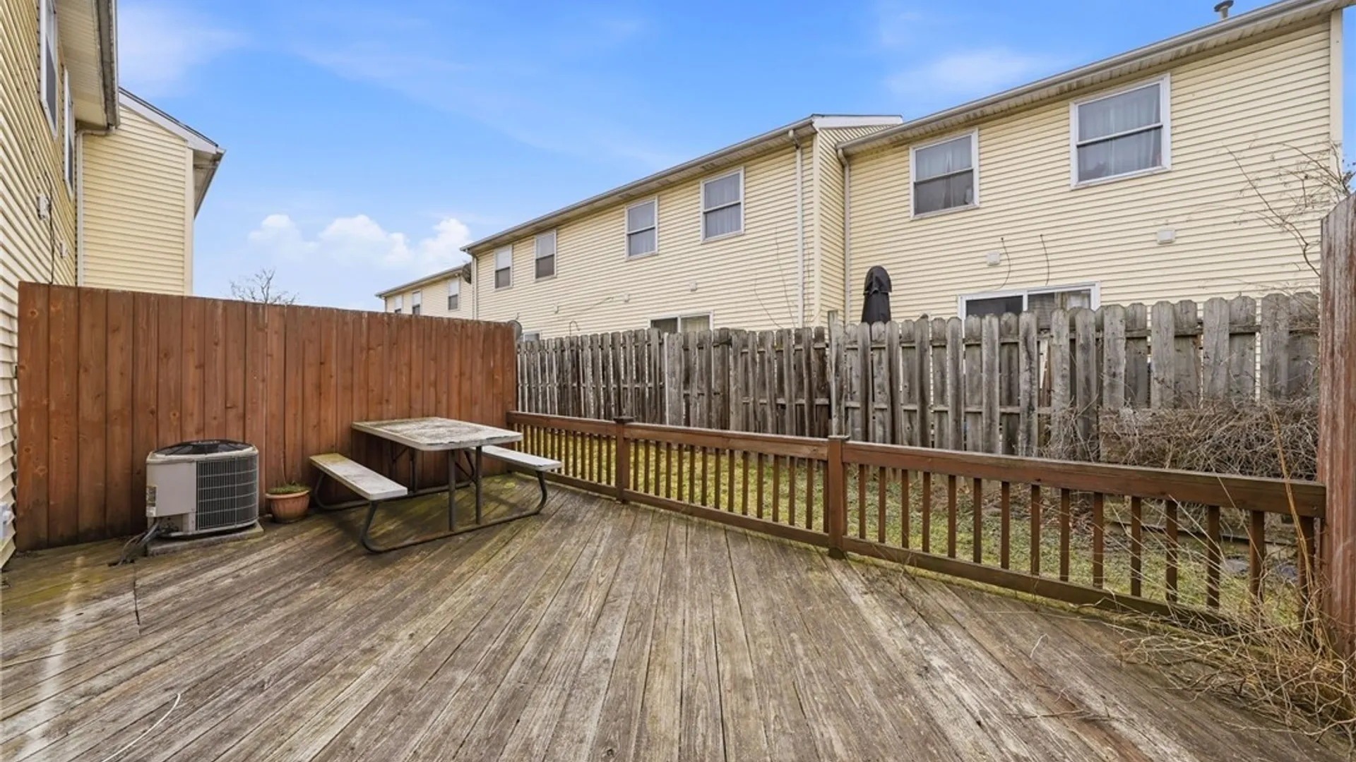 Property at 307 King Peterson Road, Buffalo, NY 14204 41