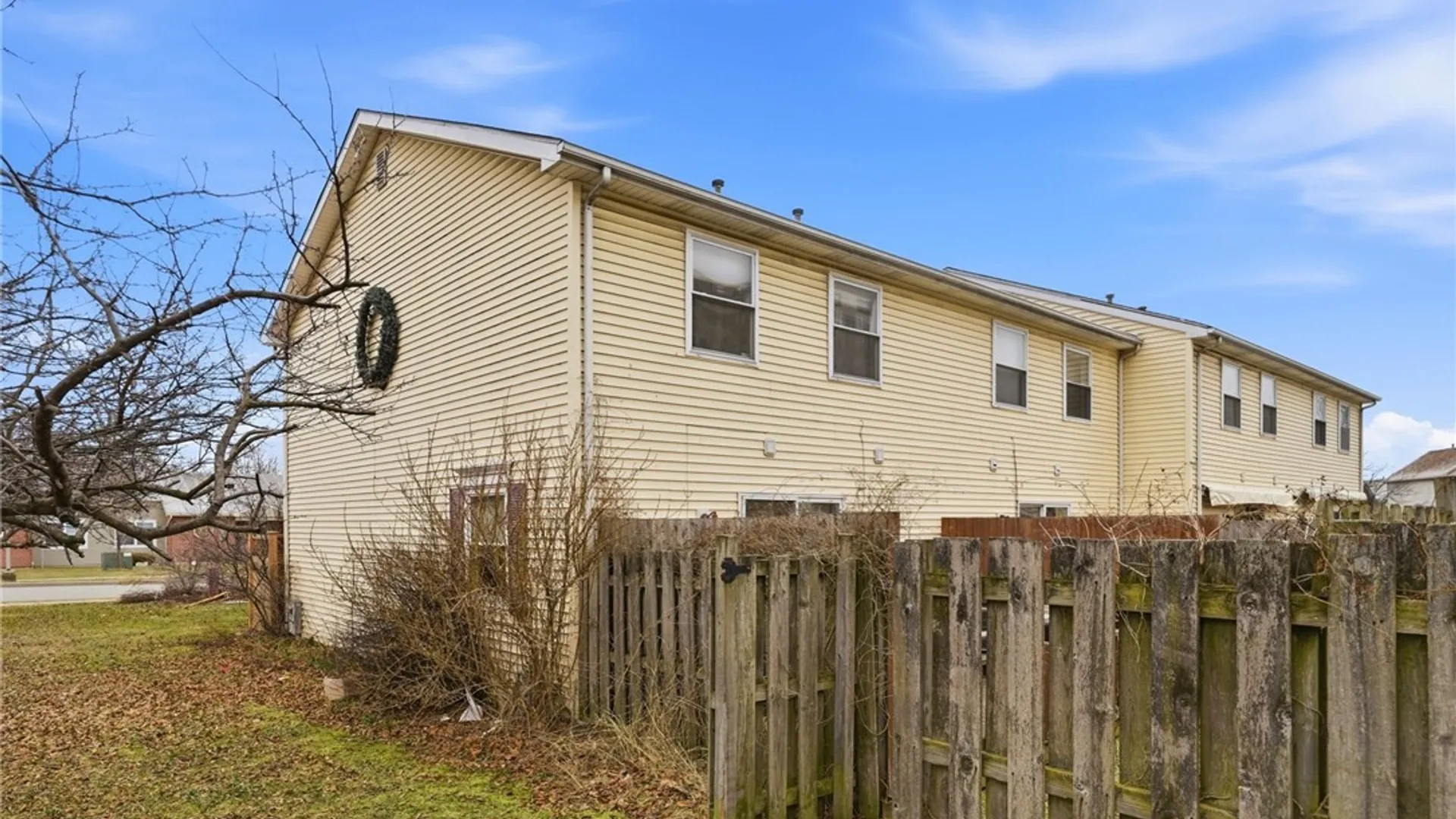 Property at 307 King Peterson Road, Buffalo, NY 14204 46
