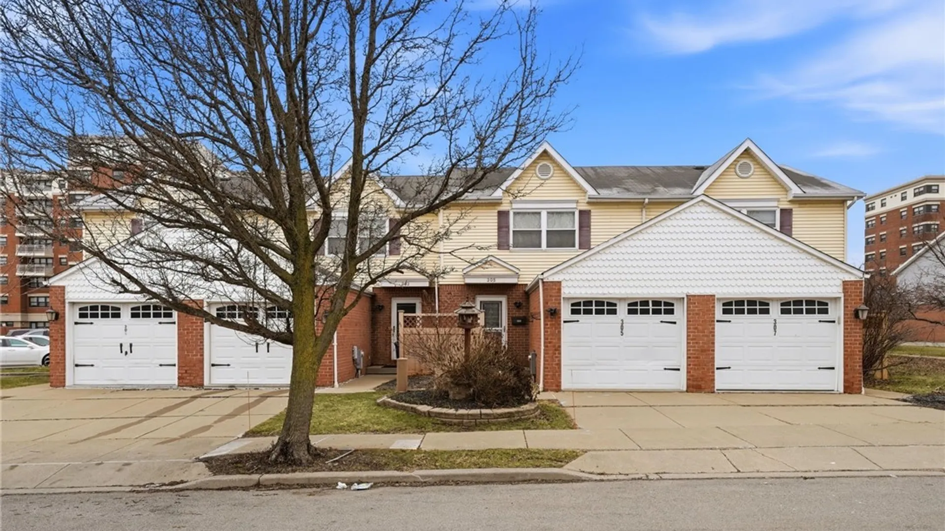 Property at 307 King Peterson Road, Buffalo, NY 14204 6