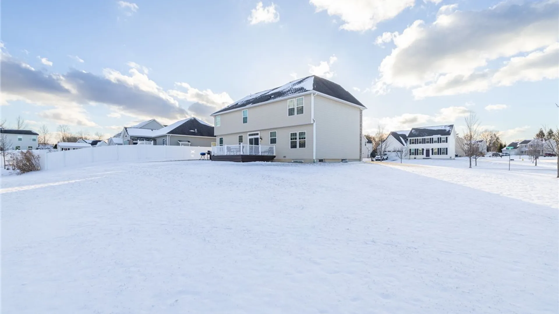 Property at 3 Willow Bridge Trail, Penfield, NY 14526 7