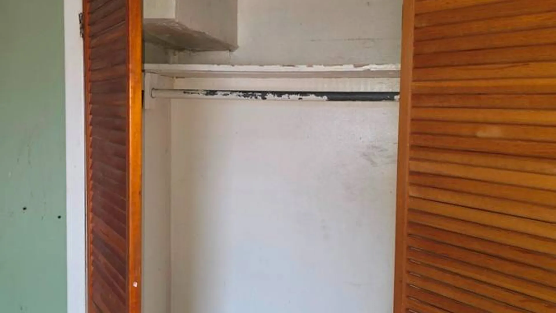 Property at 9505 Schenck St, Brooklyn, NY 11236 13
