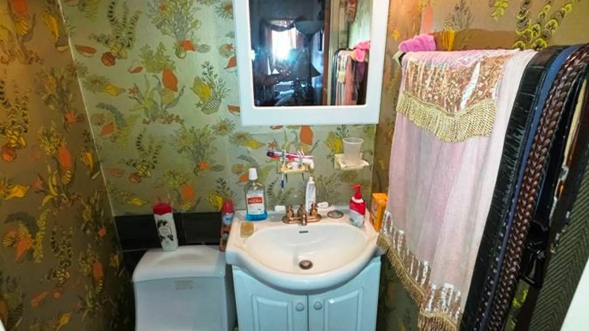 Property at 9505 Schenck St, Brooklyn, NY 11236 16