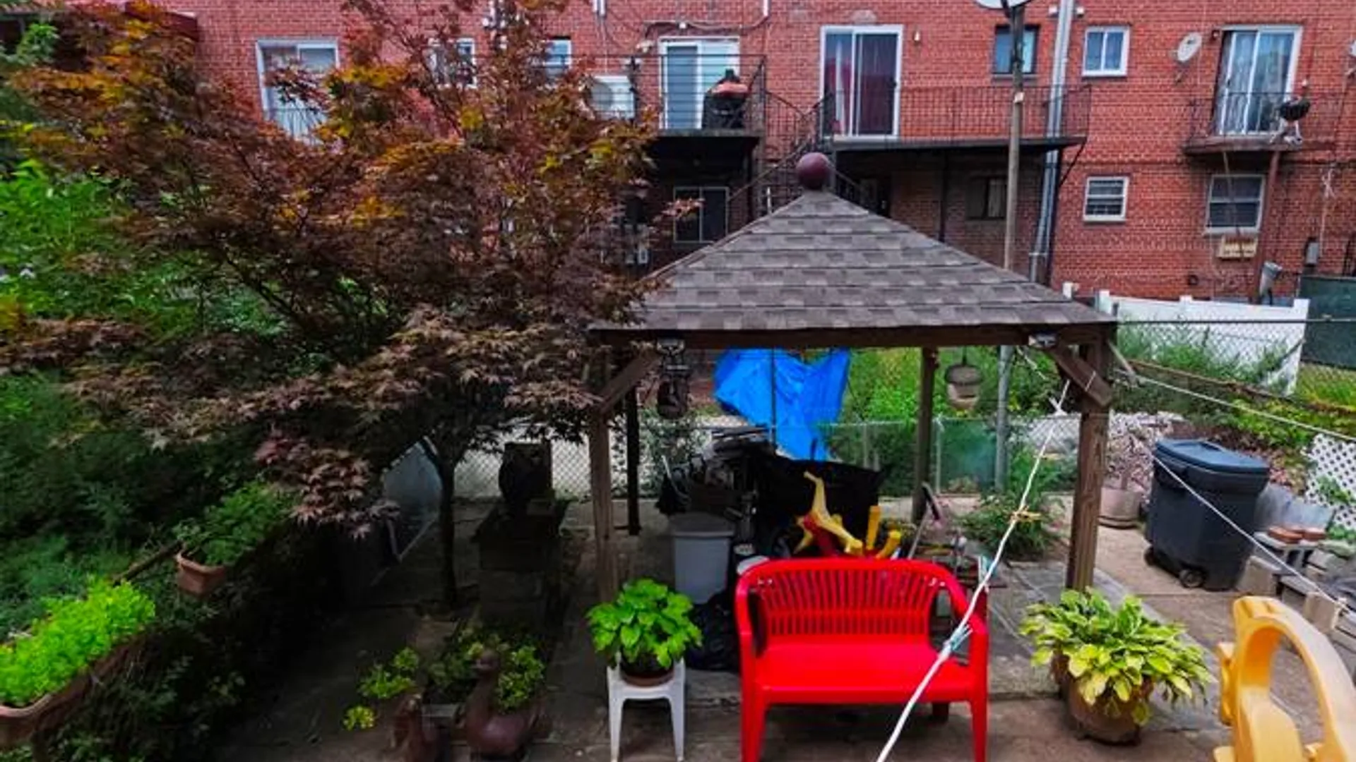 Property at 9505 Schenck St, Brooklyn, NY 11236 23