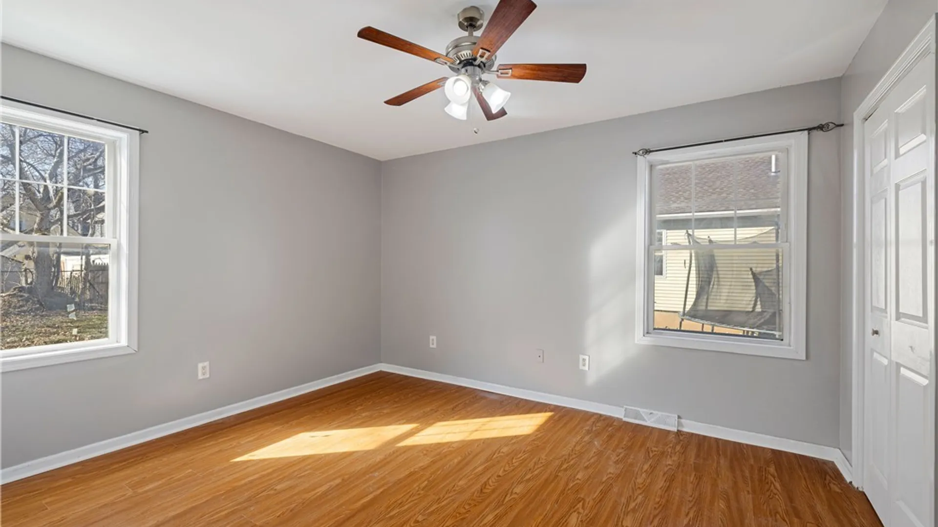 Property at 98 Fox Street, Buffalo, NY 14212 19