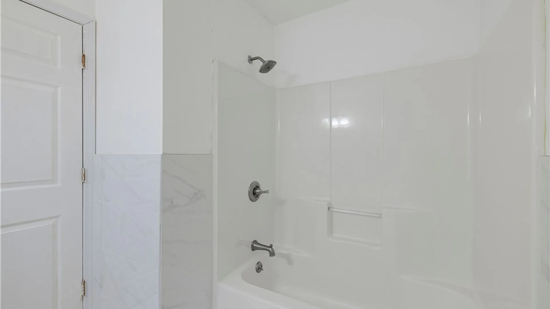 Property at 98 Fox Street, Buffalo, NY 14212 22