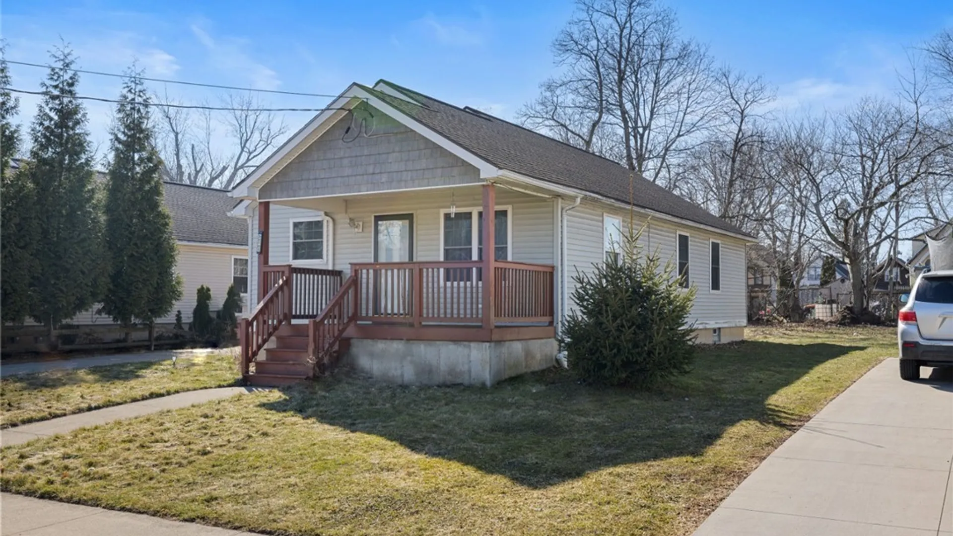 Property at 98 Fox Street, Buffalo, NY 14212 3