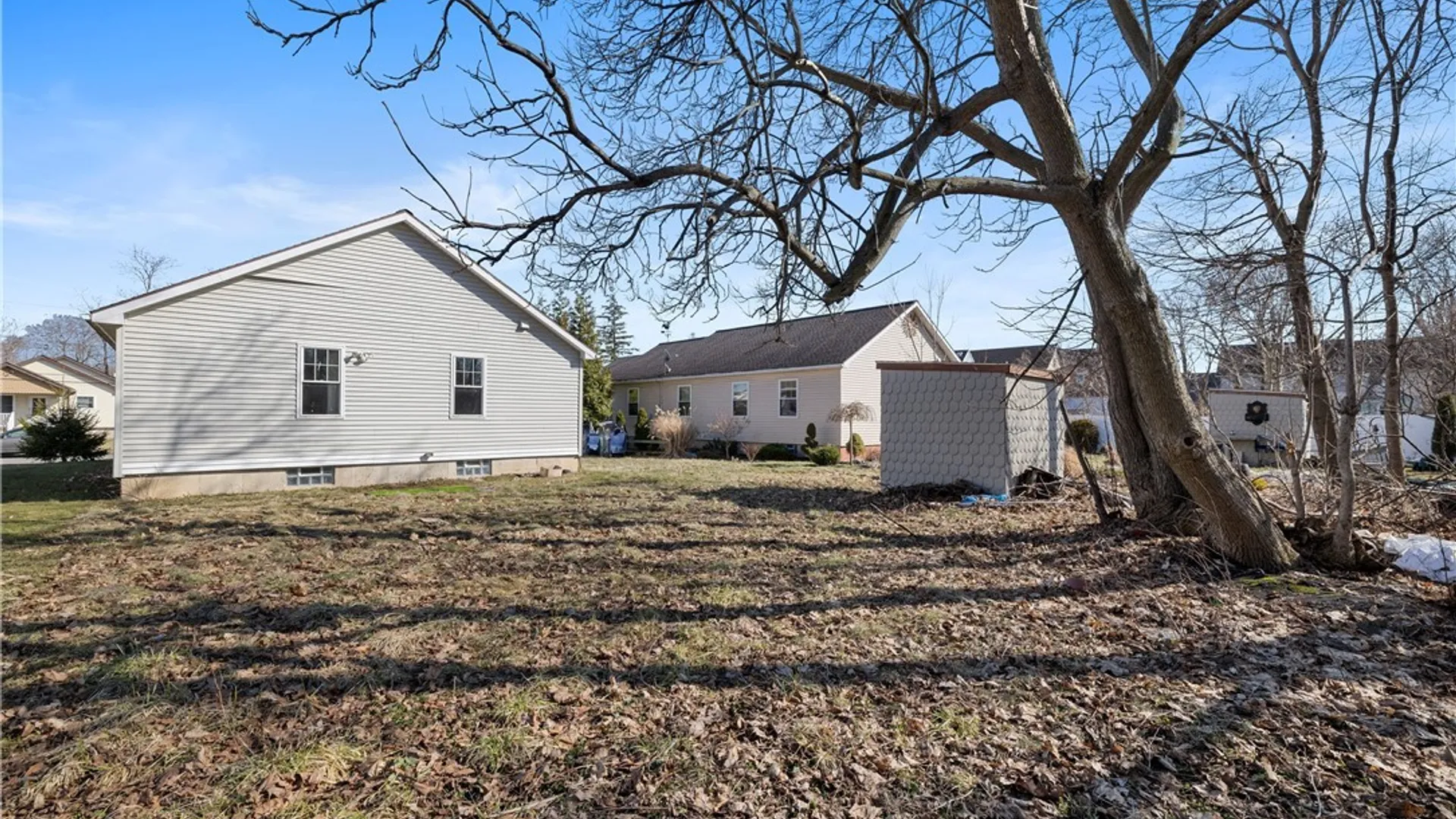 Property at 98 Fox Street, Buffalo, NY 14212 5