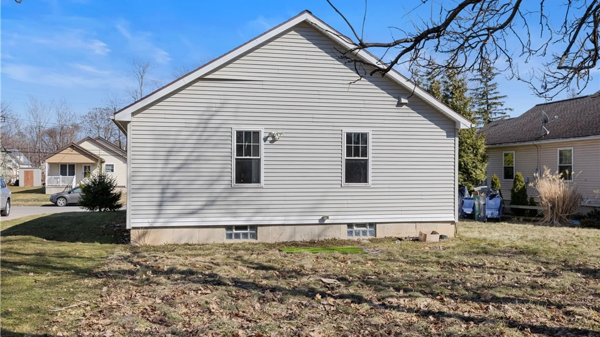 Property at 98 Fox Street, Buffalo, NY 14212 6