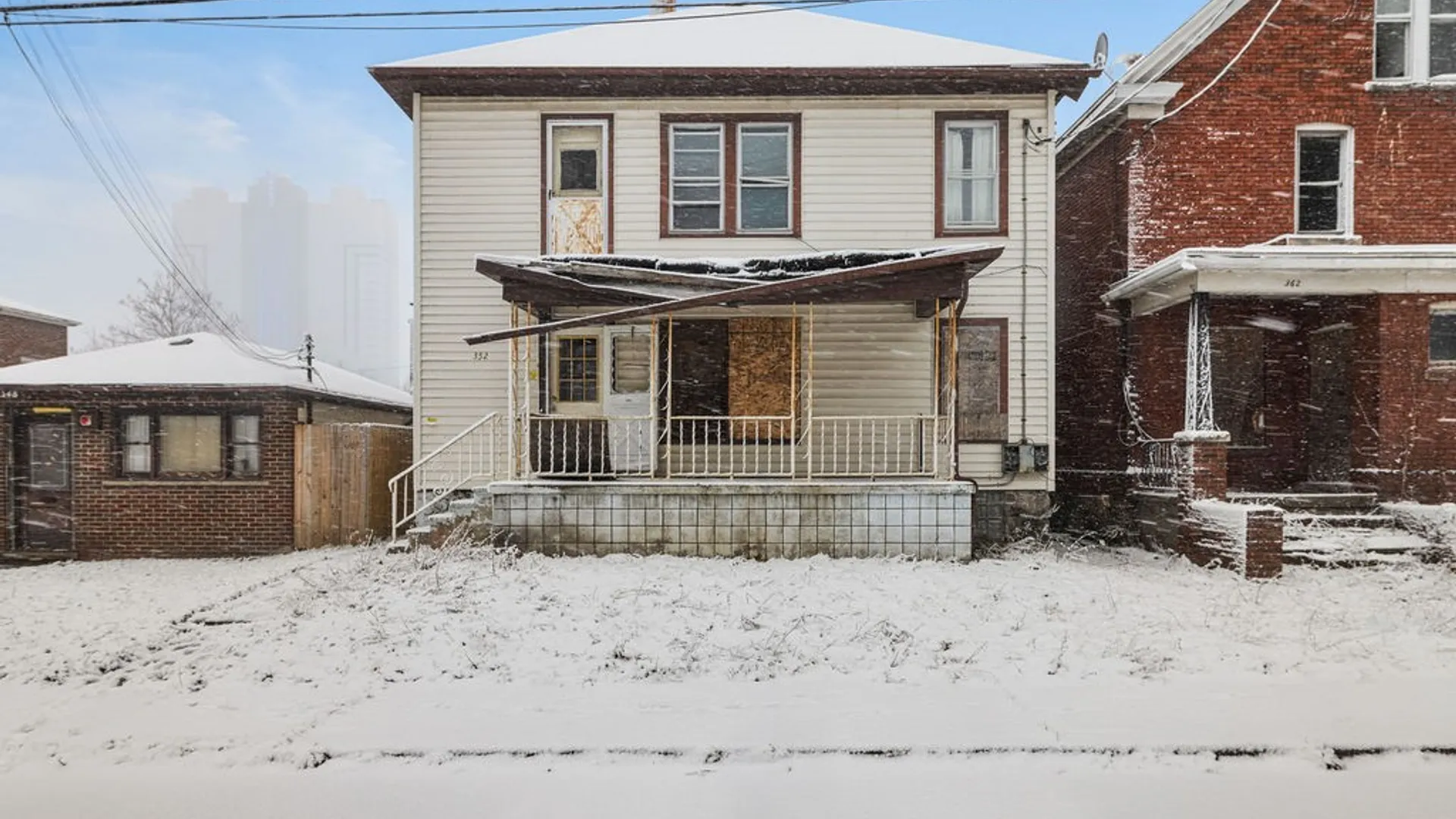 Property at 352 9th Street, Niagara Falls, NY 14303 2