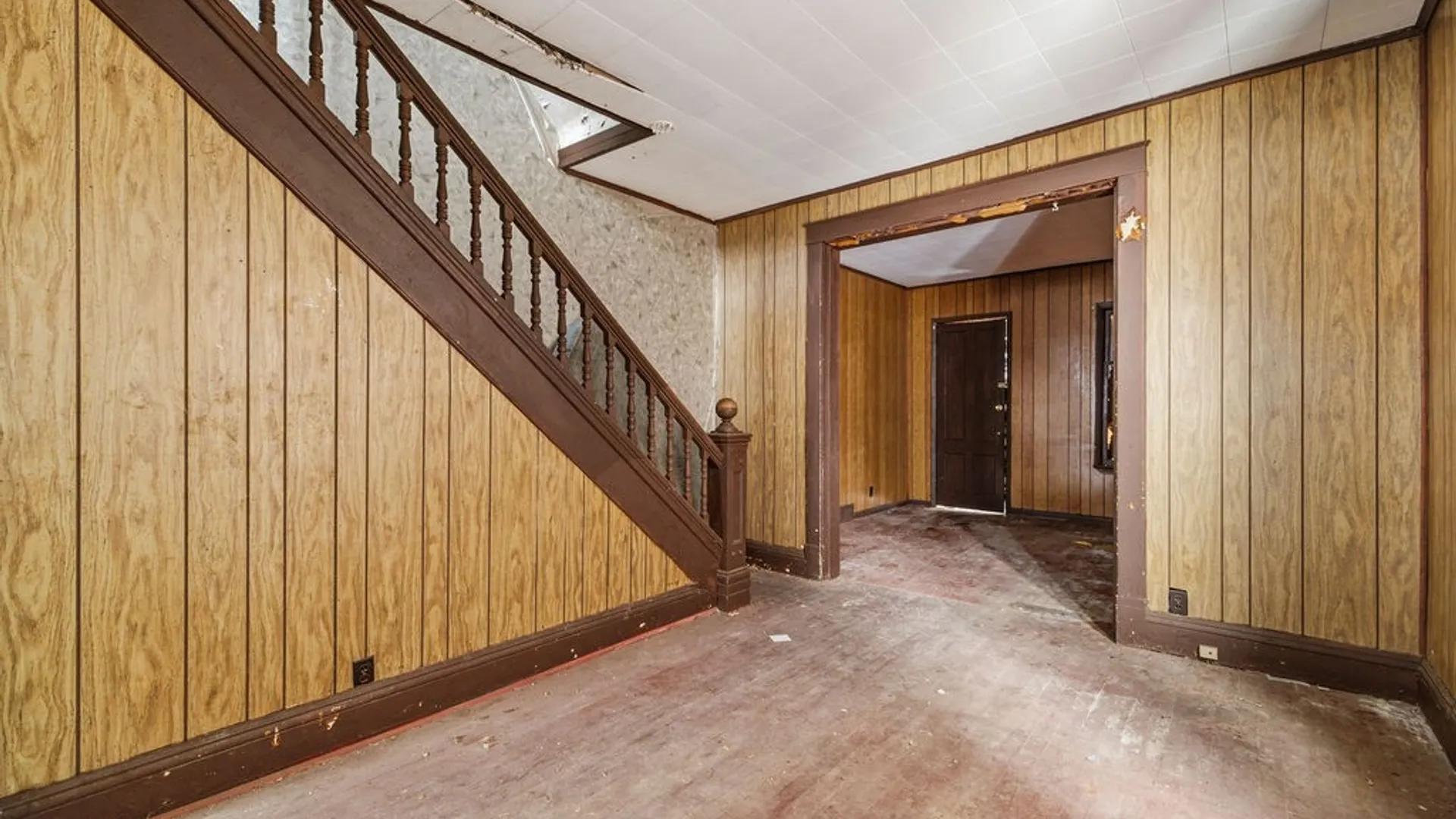 Property at 352 9th Street, Niagara Falls, NY 14303 6