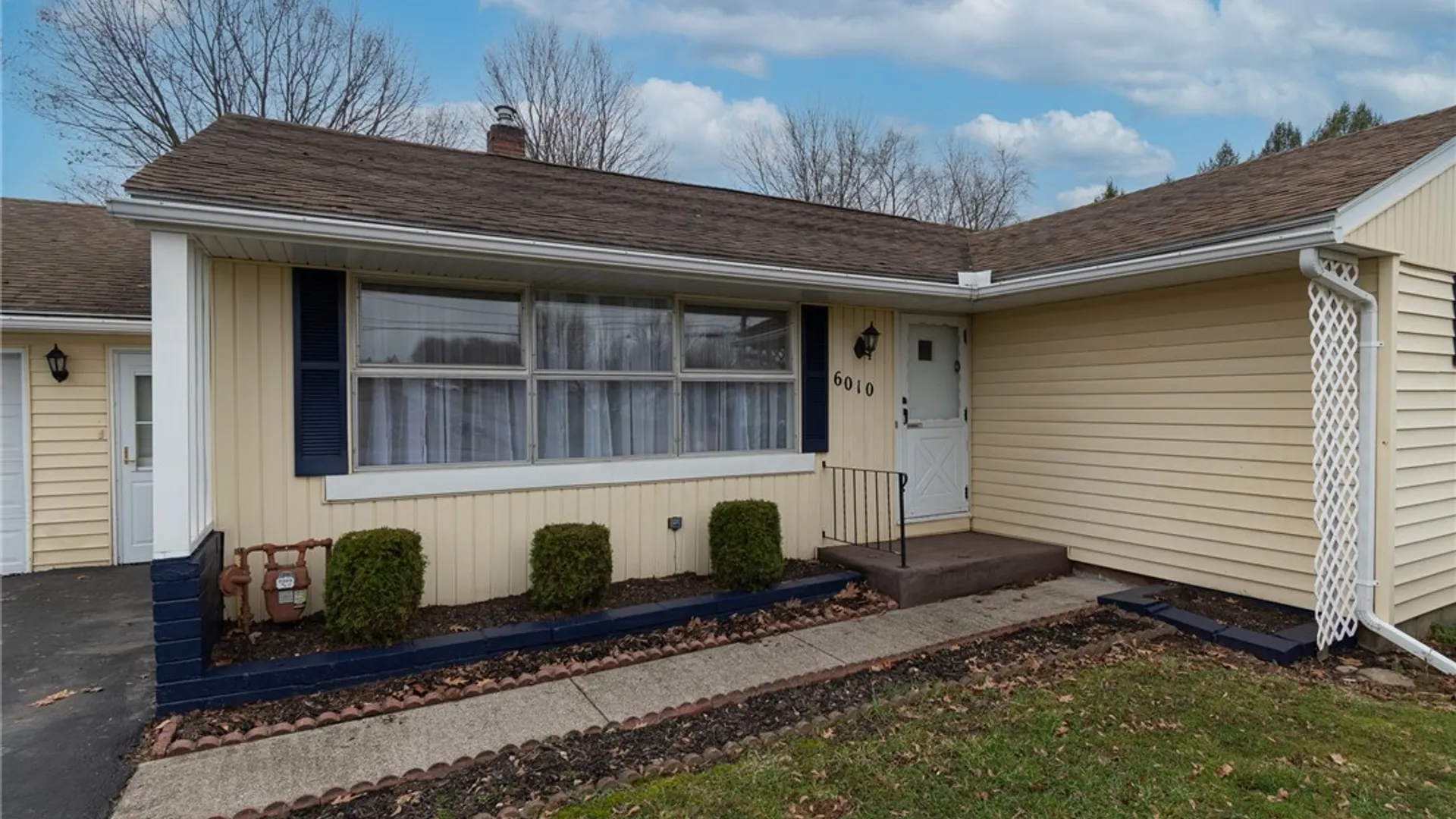 Property at 6010 Clark Rd Road, Arcadia, NY 14513 3