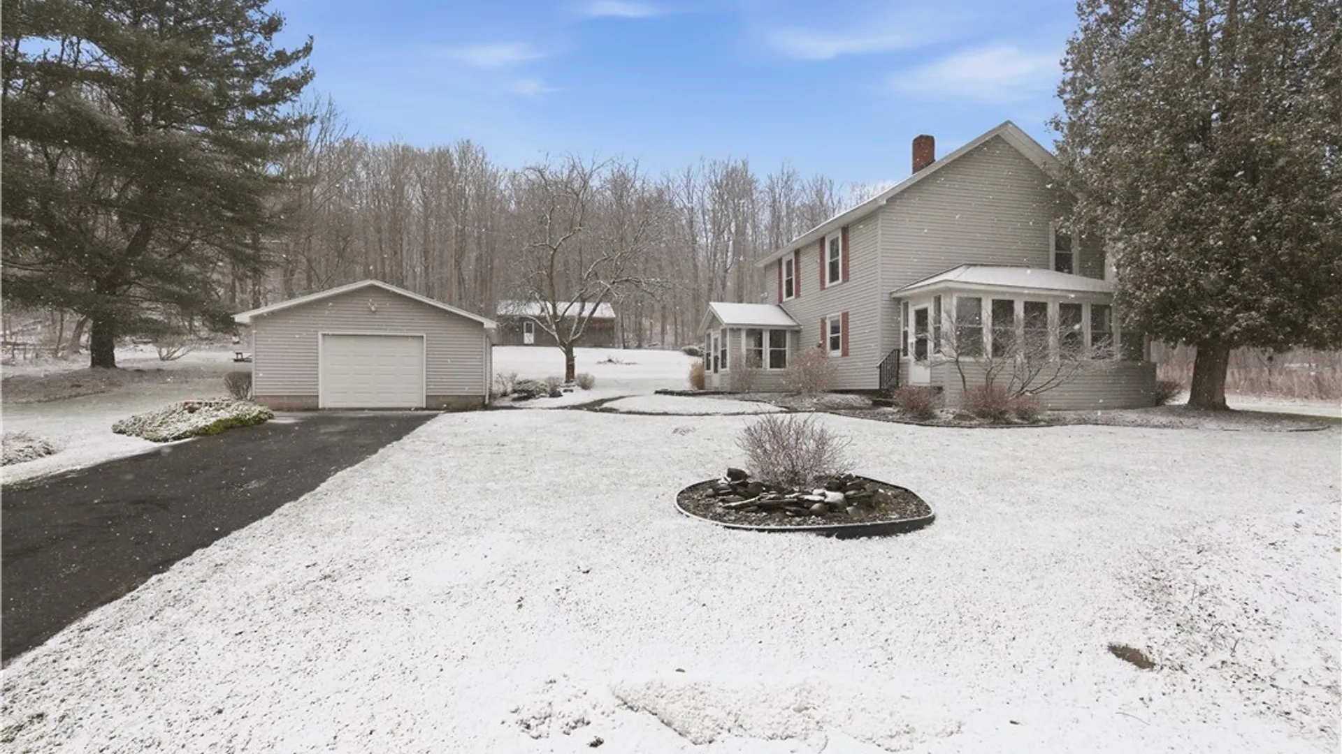 Property at 2178 Canal Road, Camillus, NY 13112 2