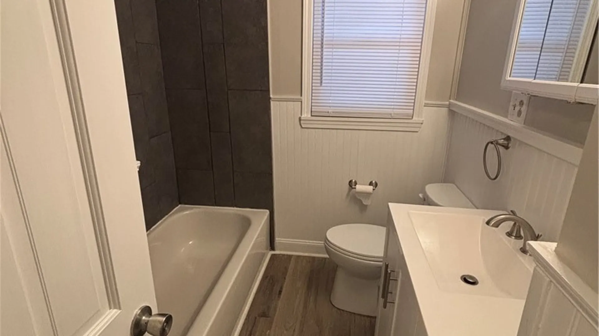 Property at 4765 N Bailey Avenue, Amherst, NY 14226 6