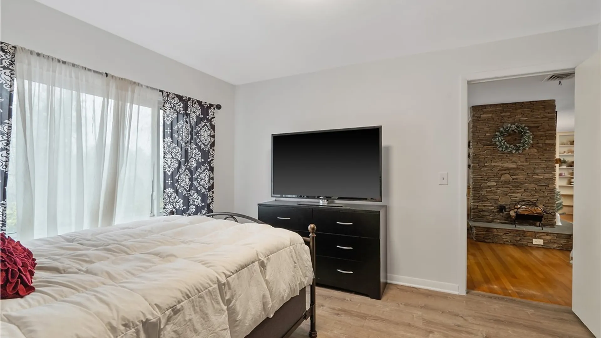 Property at 27 Lynacres Boulevard, DeWitt, NY 13066 22