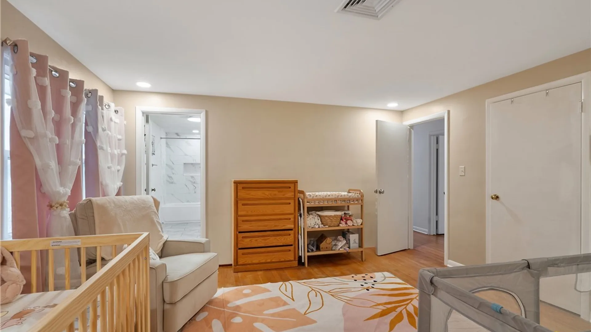 Property at 27 Lynacres Boulevard, DeWitt, NY 13066 30