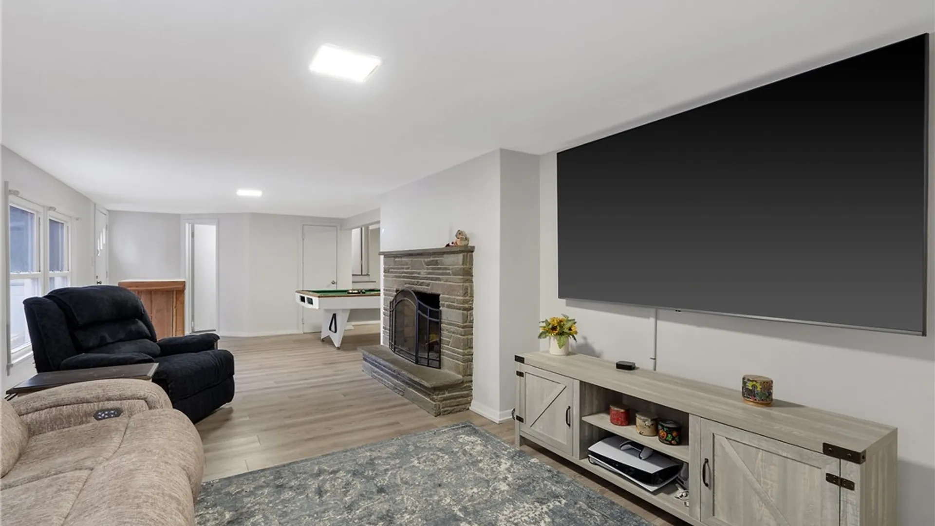 Property at 27 Lynacres Boulevard, DeWitt, NY 13066 35