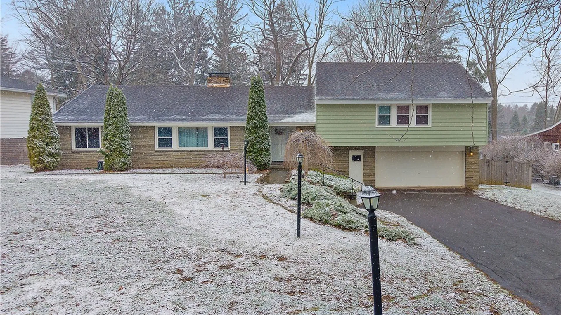 Property at 27 Lynacres Boulevard, DeWitt, NY 13066 45