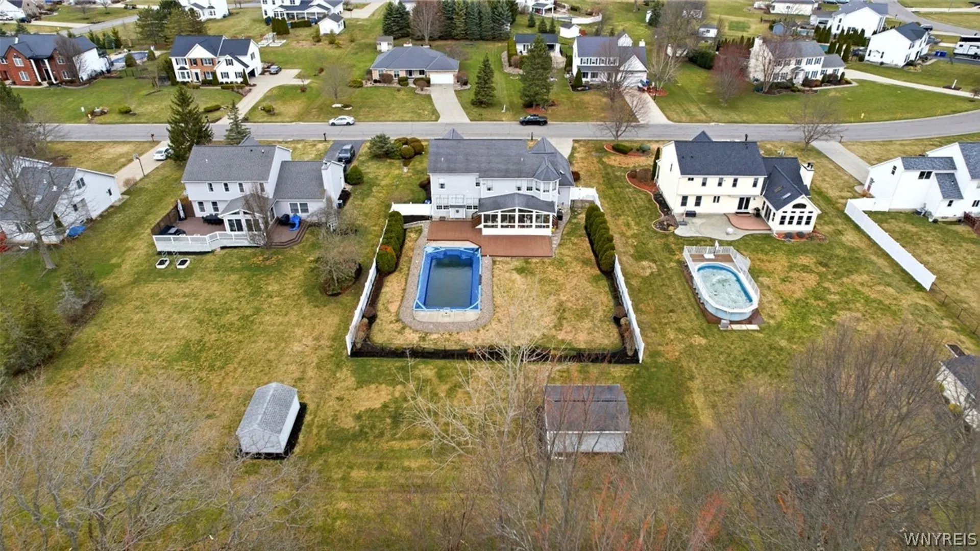Property at 4580 Ridgeview Drive, Pendleton, NY 14120 15