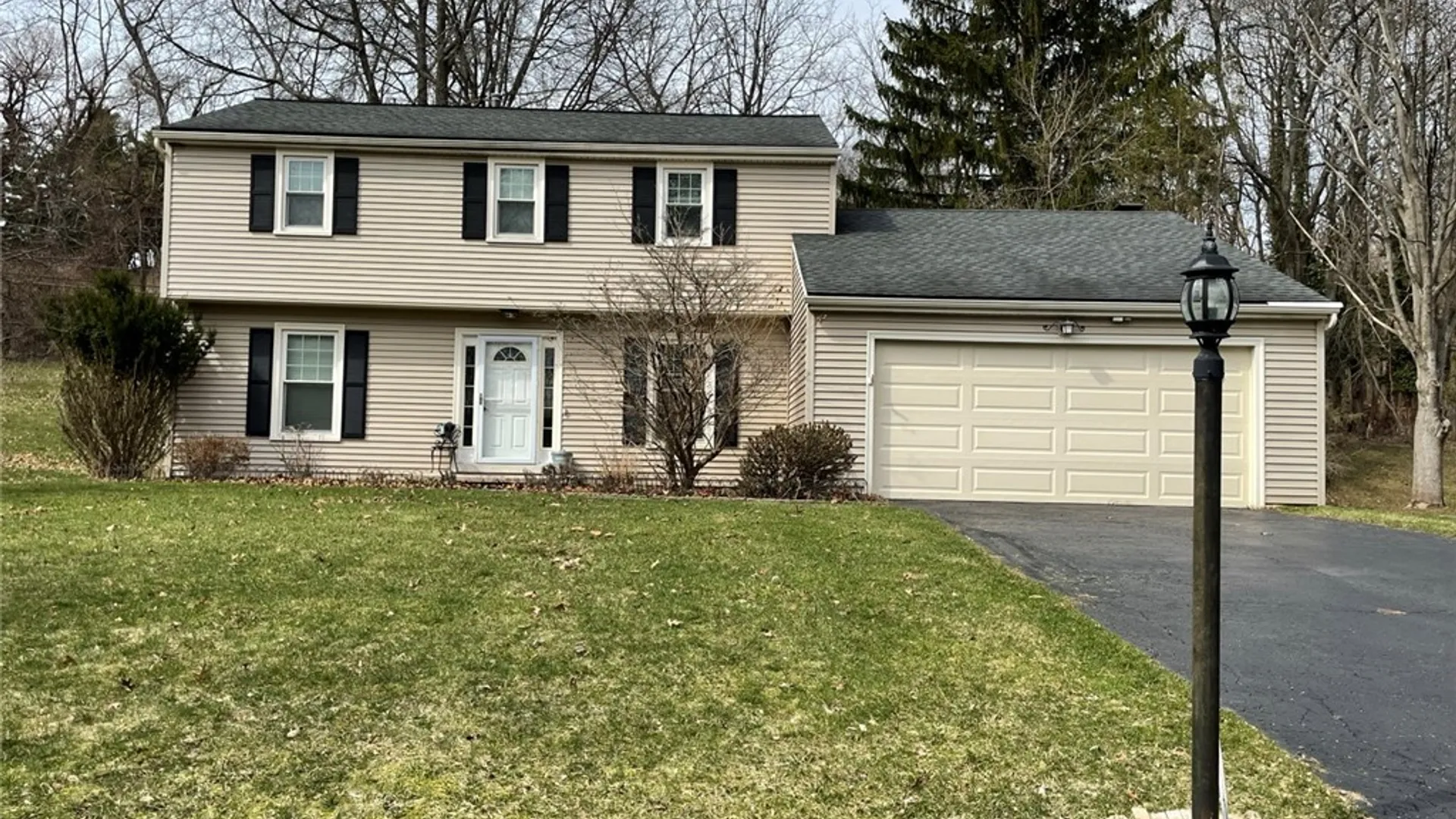 Property at 23 Blackwatch, Perinton, NY 14450 2