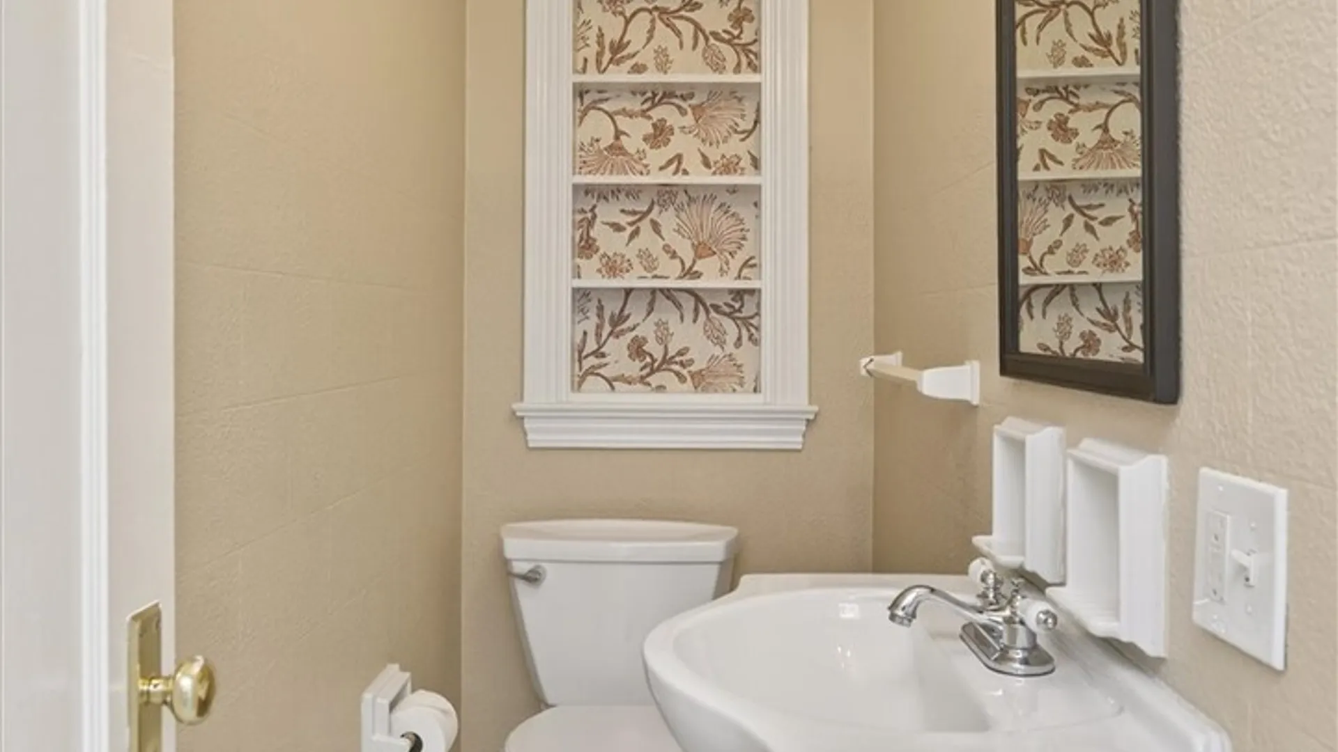 Property at 68 Covington Road, Irondequoit, NY 14617 11