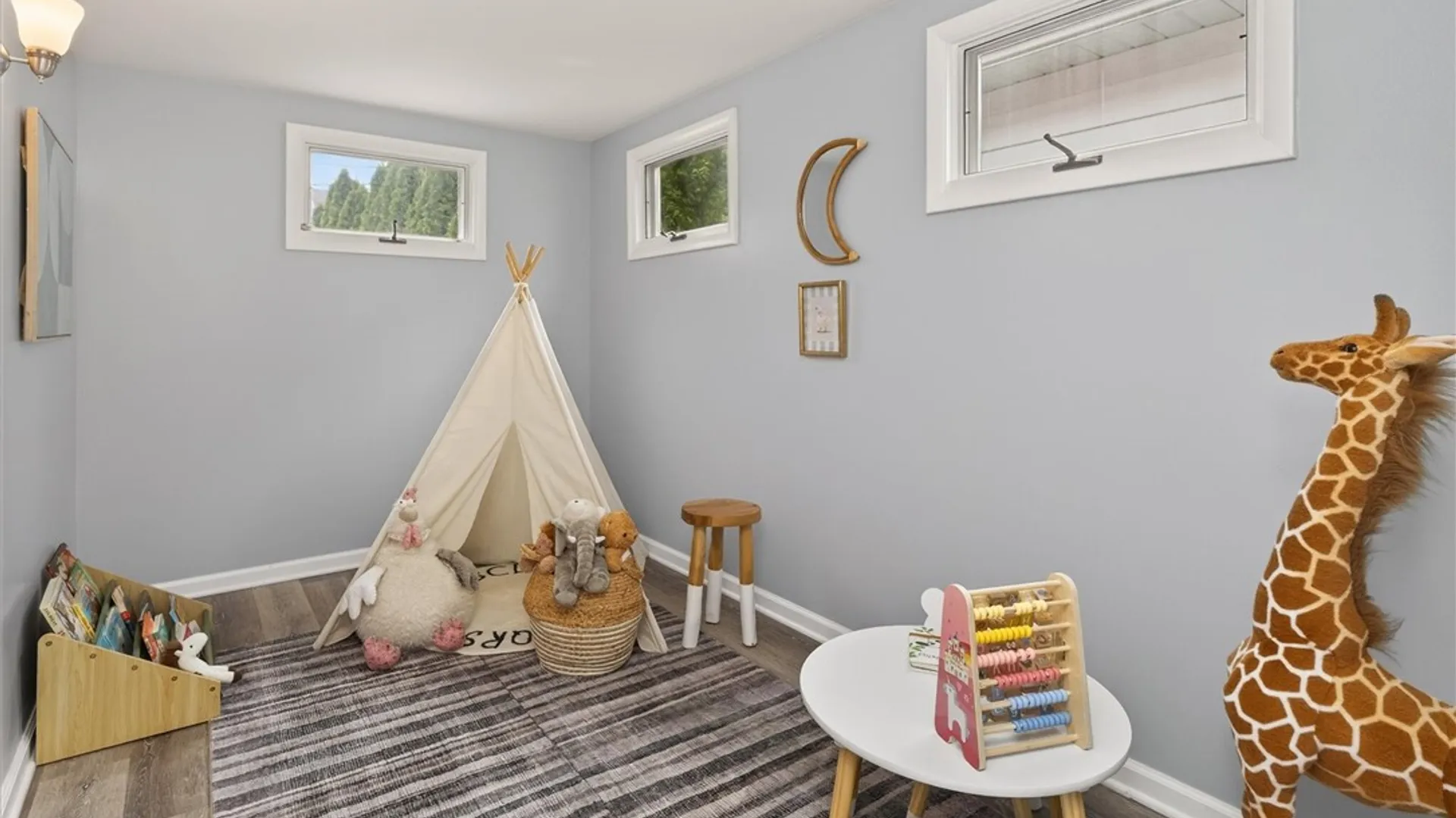 Property at 68 Covington Road, Irondequoit, NY 14617 15