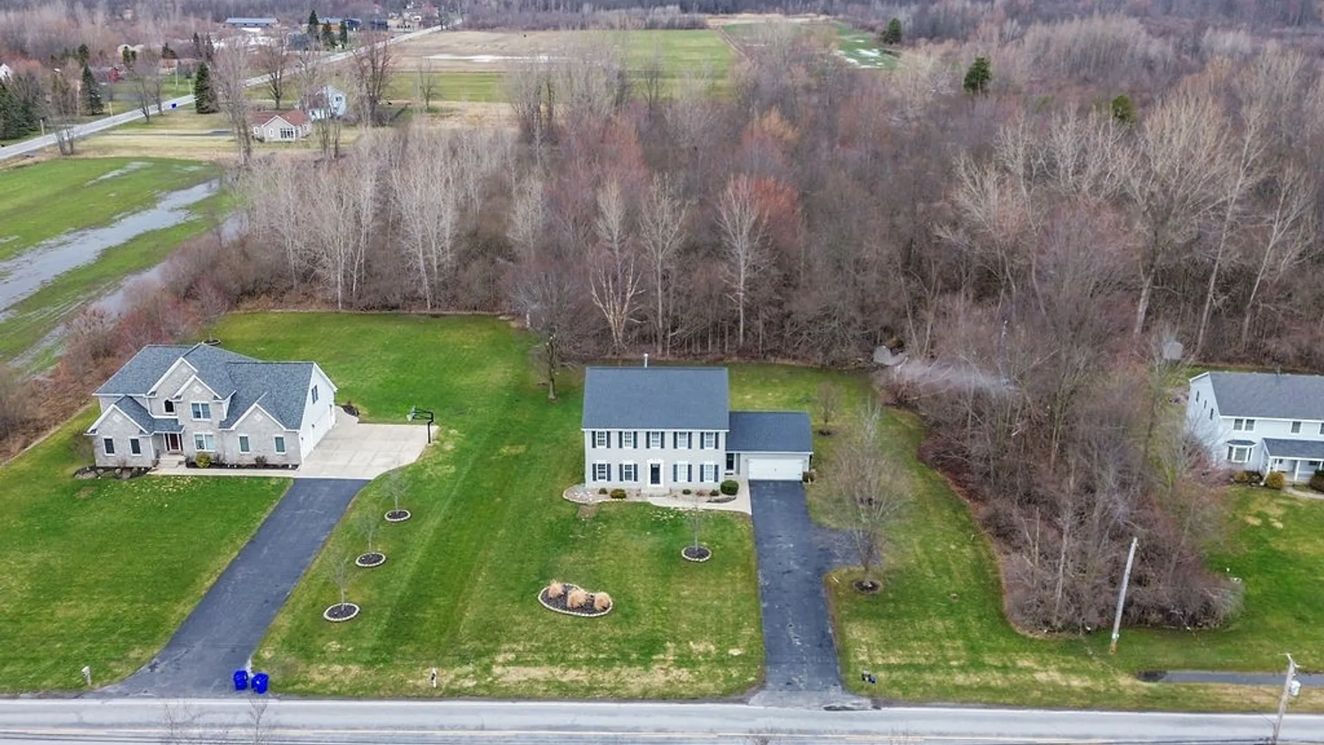 Property at 9520 Lapp Road, Clarence, NY 14032 7