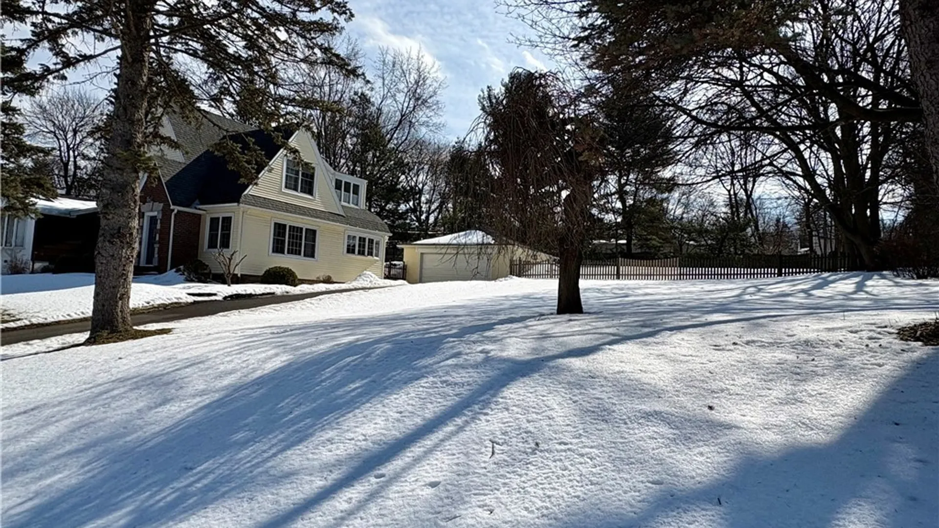 Property at 206 Edgemont Drive, Syracuse, NY 13214 2