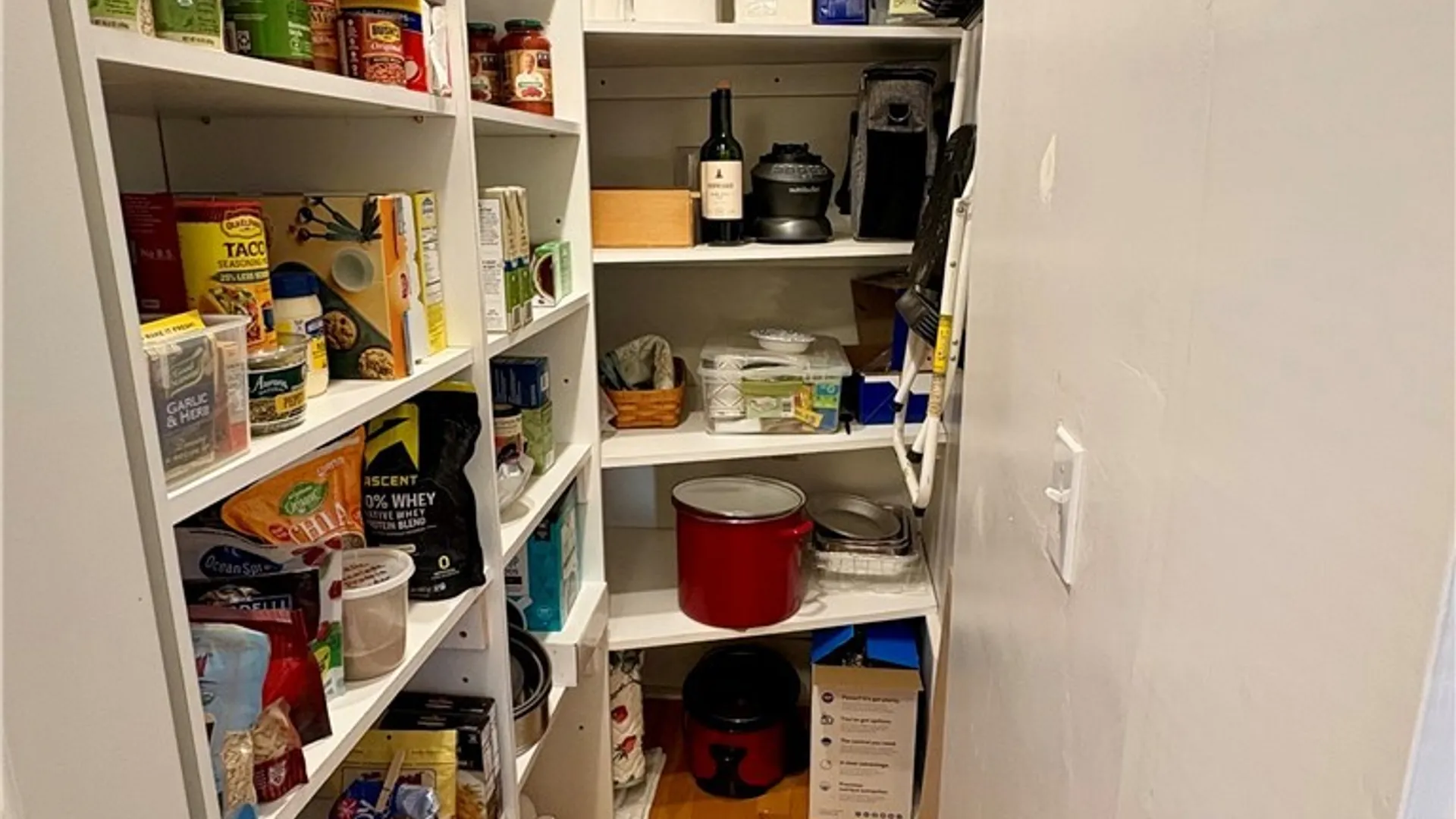 Property at 206 Edgemont Drive, Syracuse, NY 13214 26