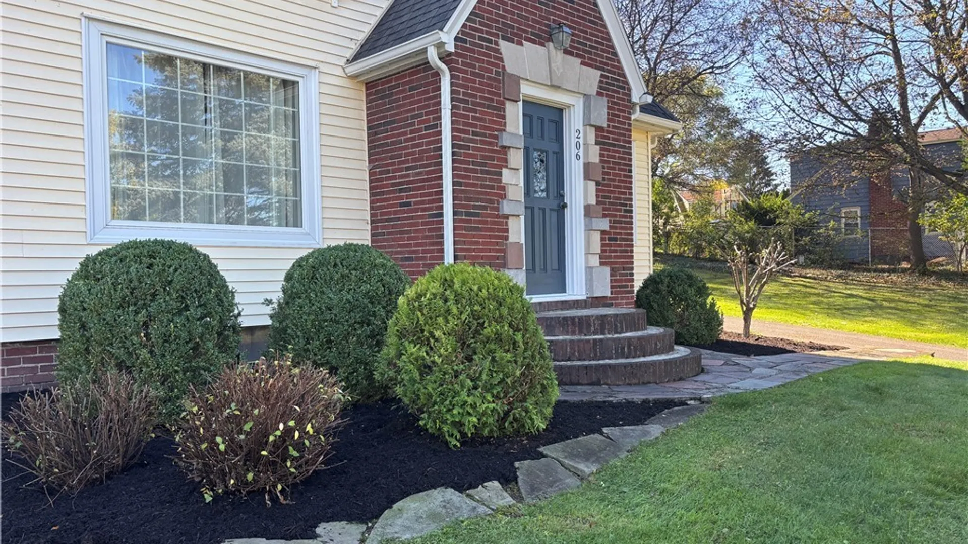 Property at 206 Edgemont Drive, Syracuse, NY 13214 4