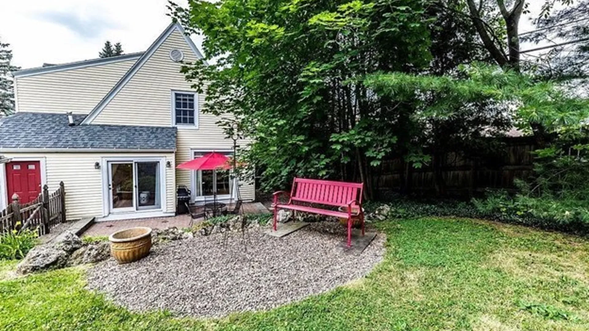 Property at 206 Edgemont Drive, Syracuse, NY 13214 9