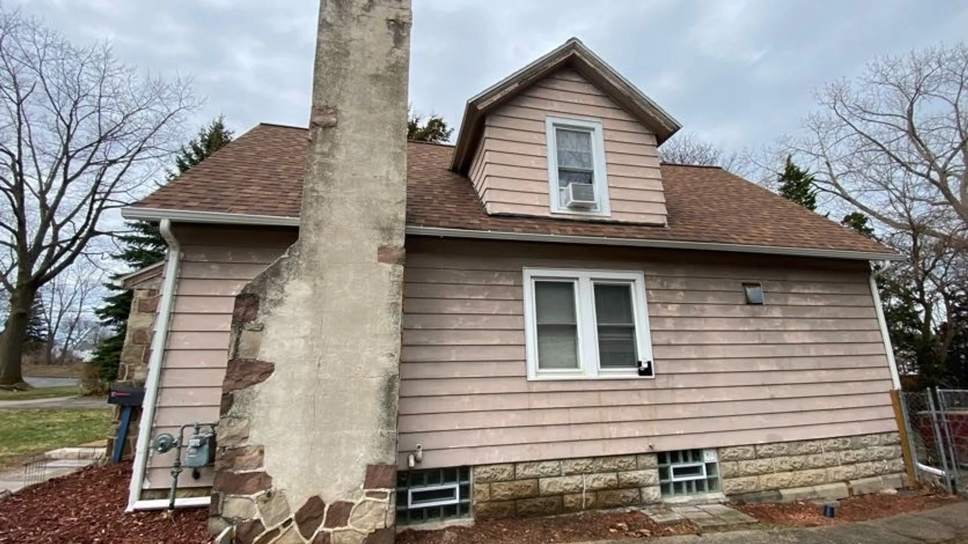 Property at 842 Flower City Park, Rochester, NY 14615 11