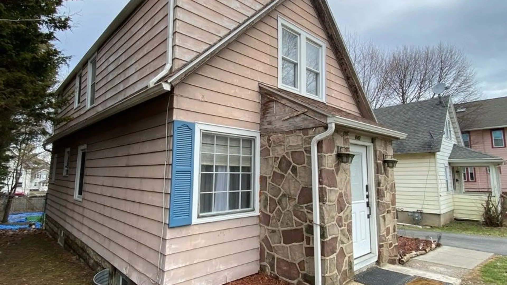 Property at 842 Flower City Park, Rochester, NY 14615 4