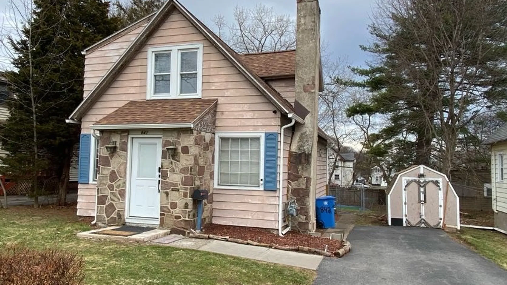Property at 842 Flower City Park, Rochester, NY 14615 5