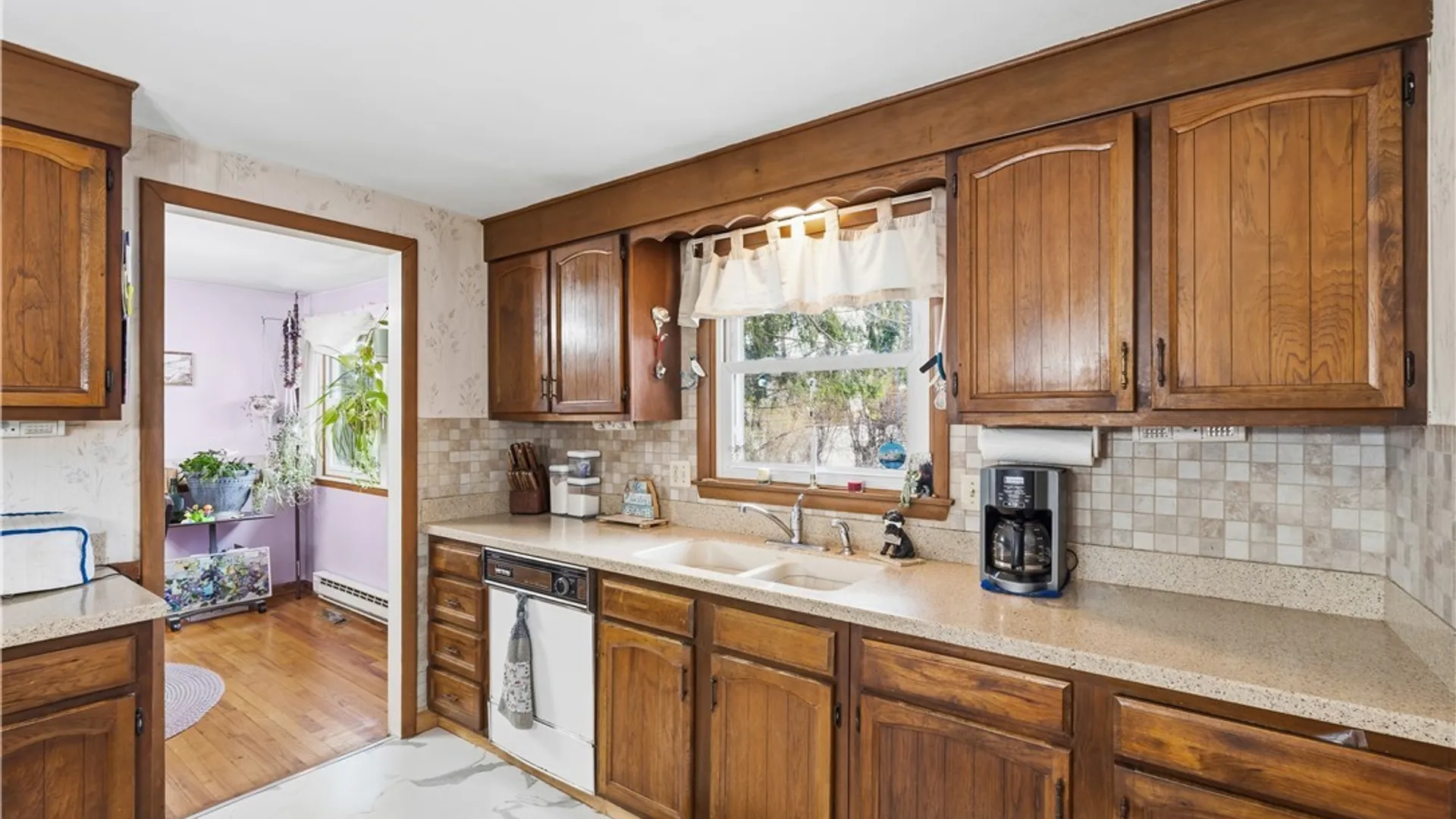 Property at 112 Merriwether Drive, Camillus, NY 13219 14