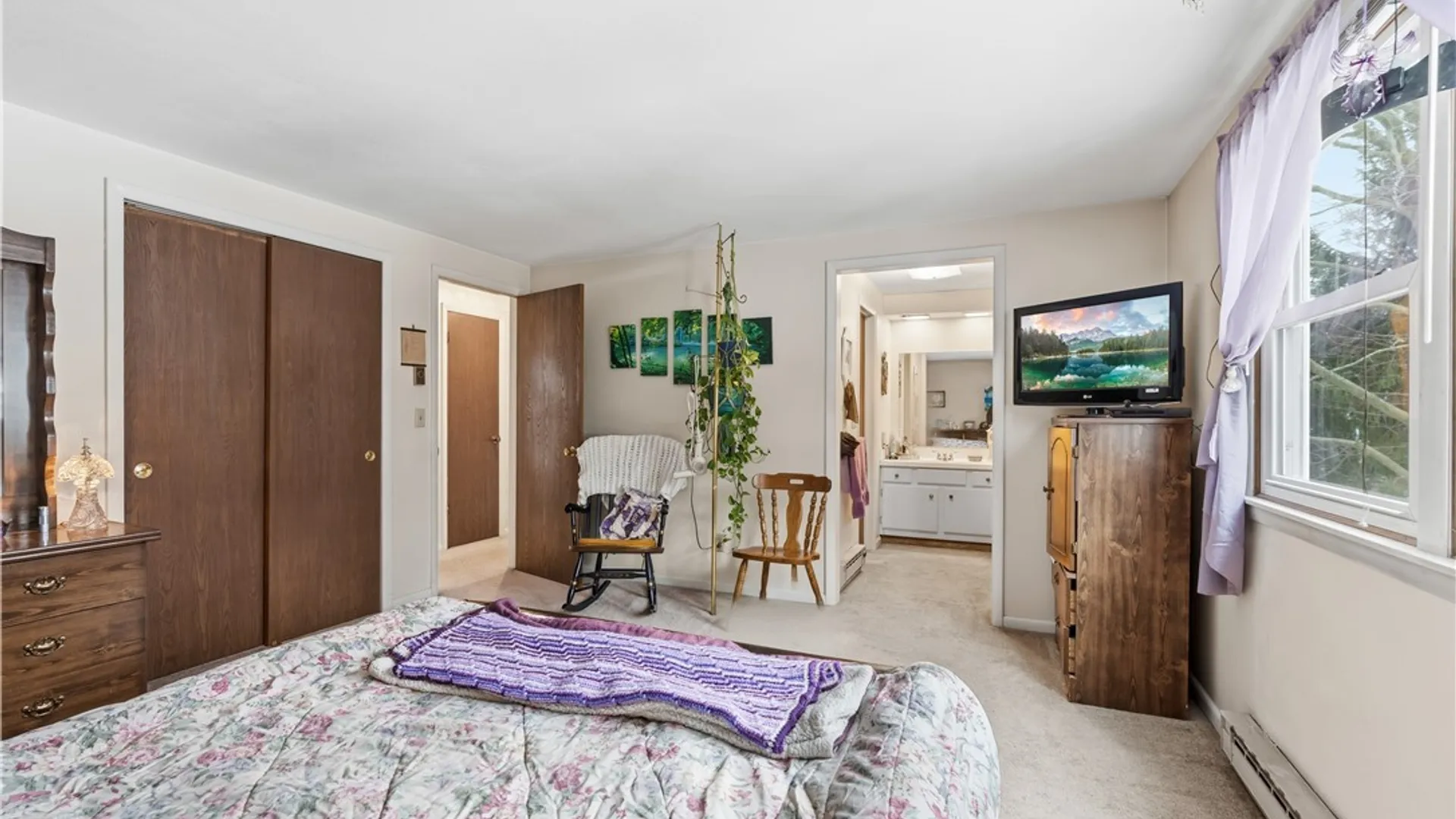 Property at 112 Merriwether Drive, Camillus, NY 13219 28